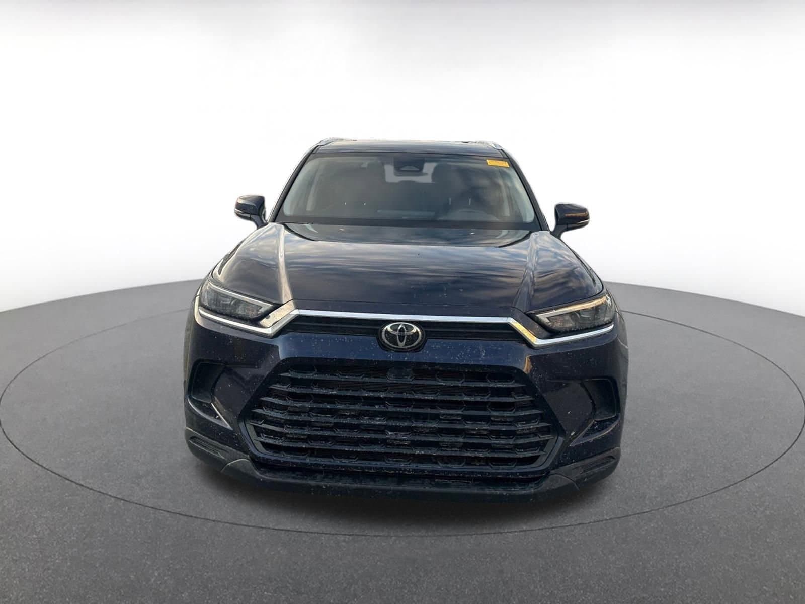 Thumbnail: 2025 Toyota Grand Highlander - 2