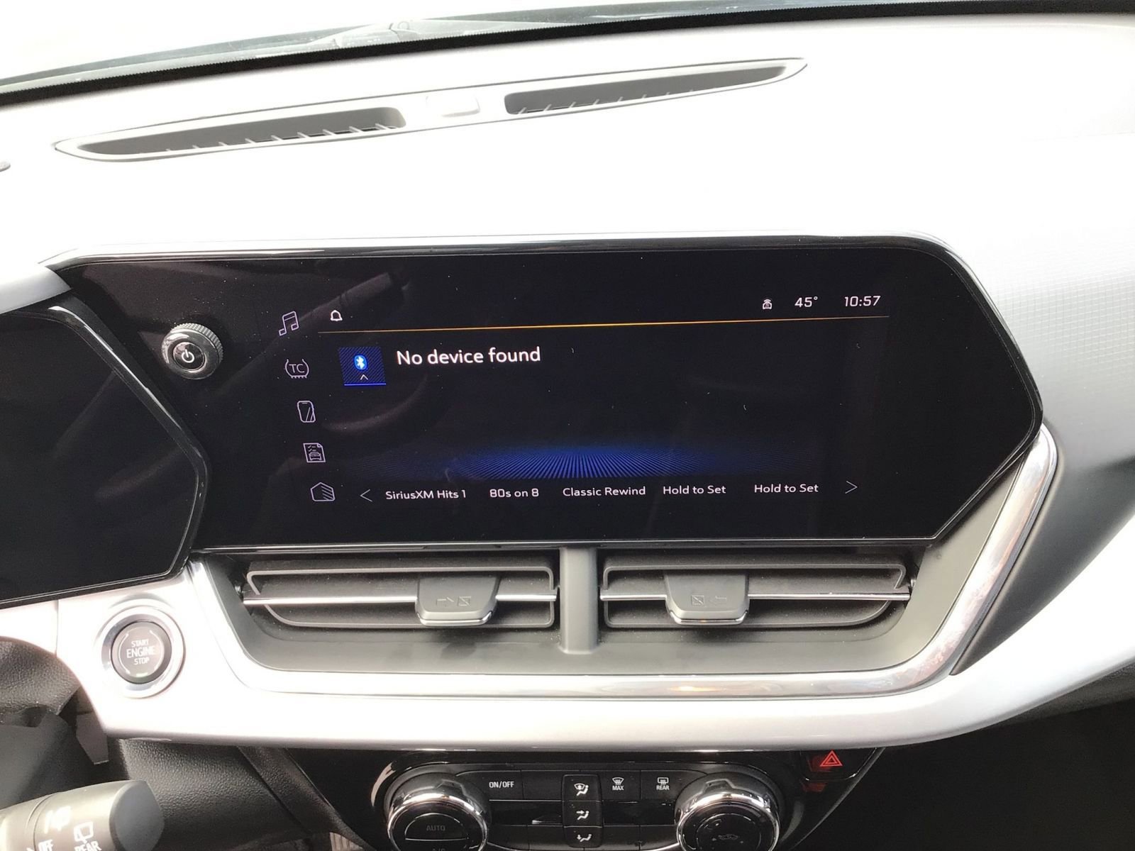 Thumbnail: 2025 Chevrolet Trax - 17