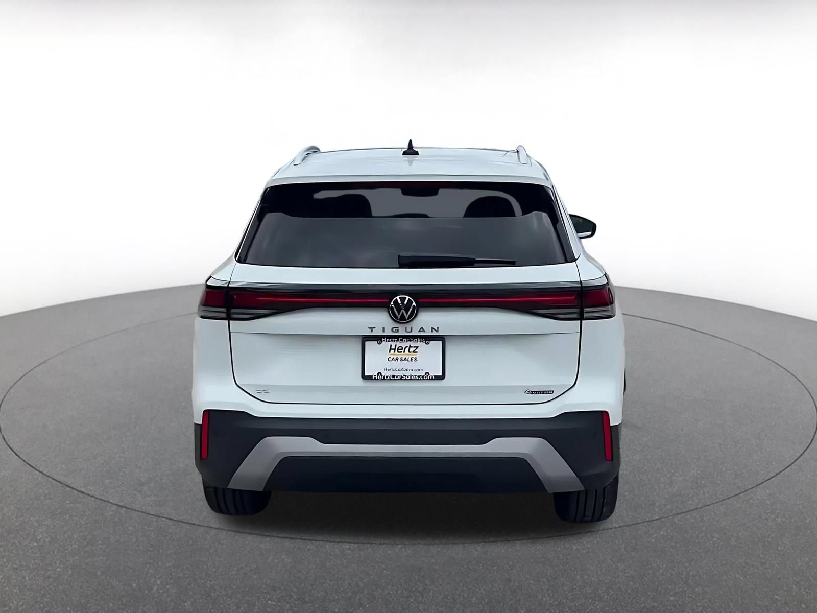 Thumbnail: 2026 Volkswagen Tiguan - 10