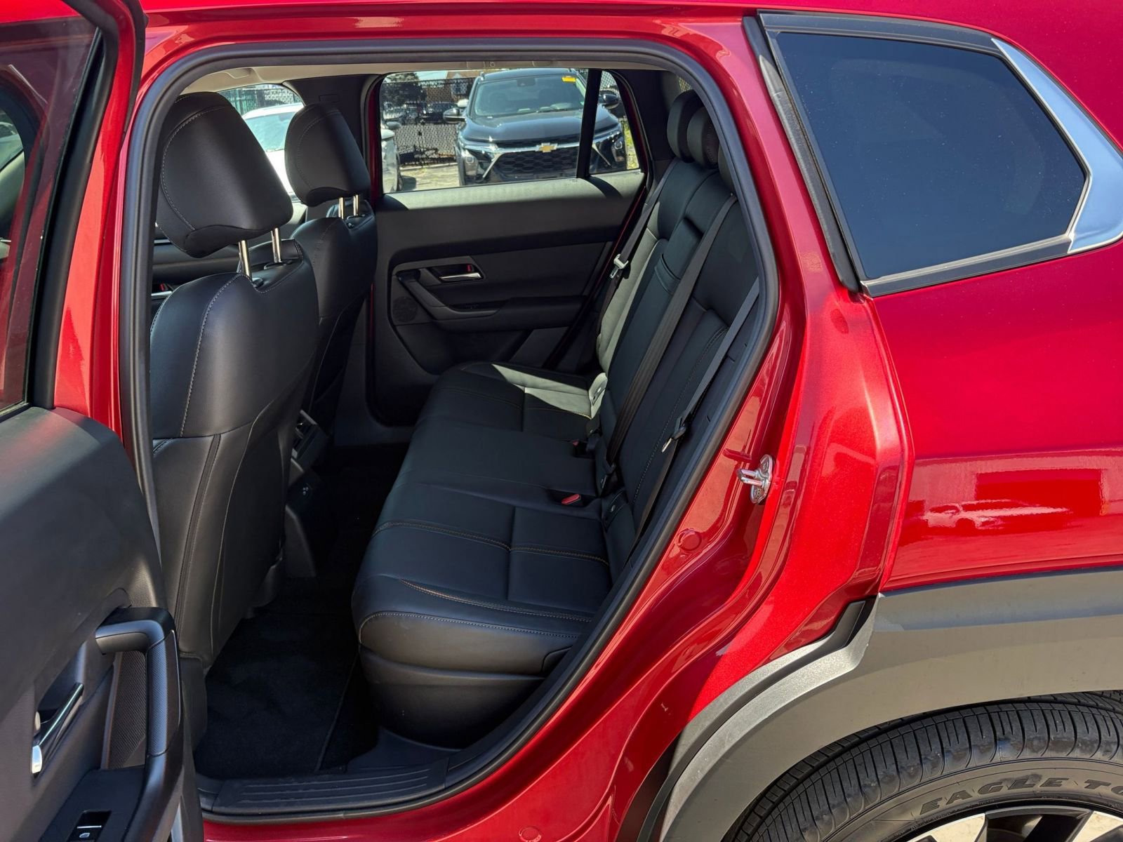 Thumbnail: 2025 Mazda CX-50 - 28