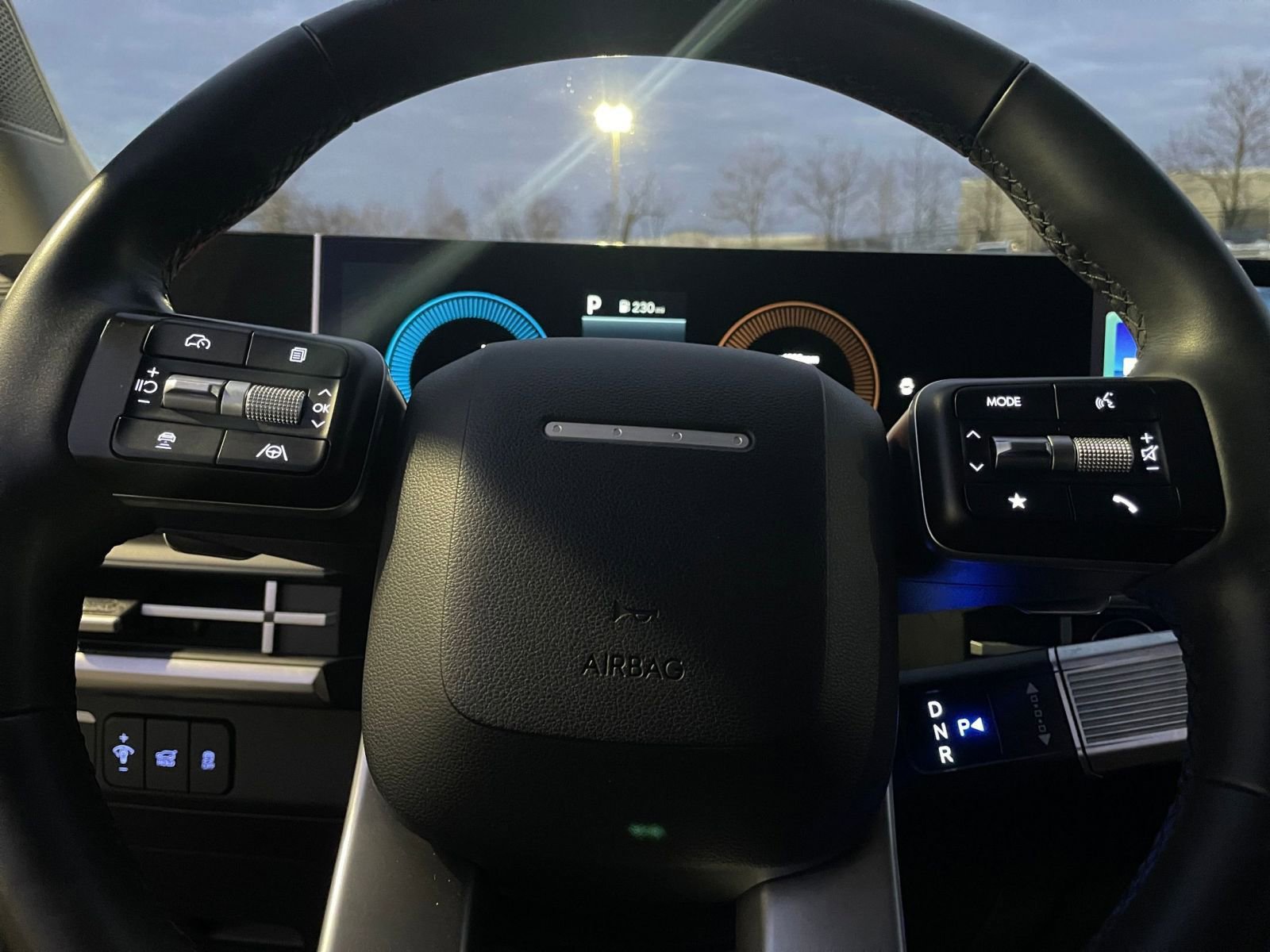 Thumbnail: 2025 Hyundai Santa Fe - 28