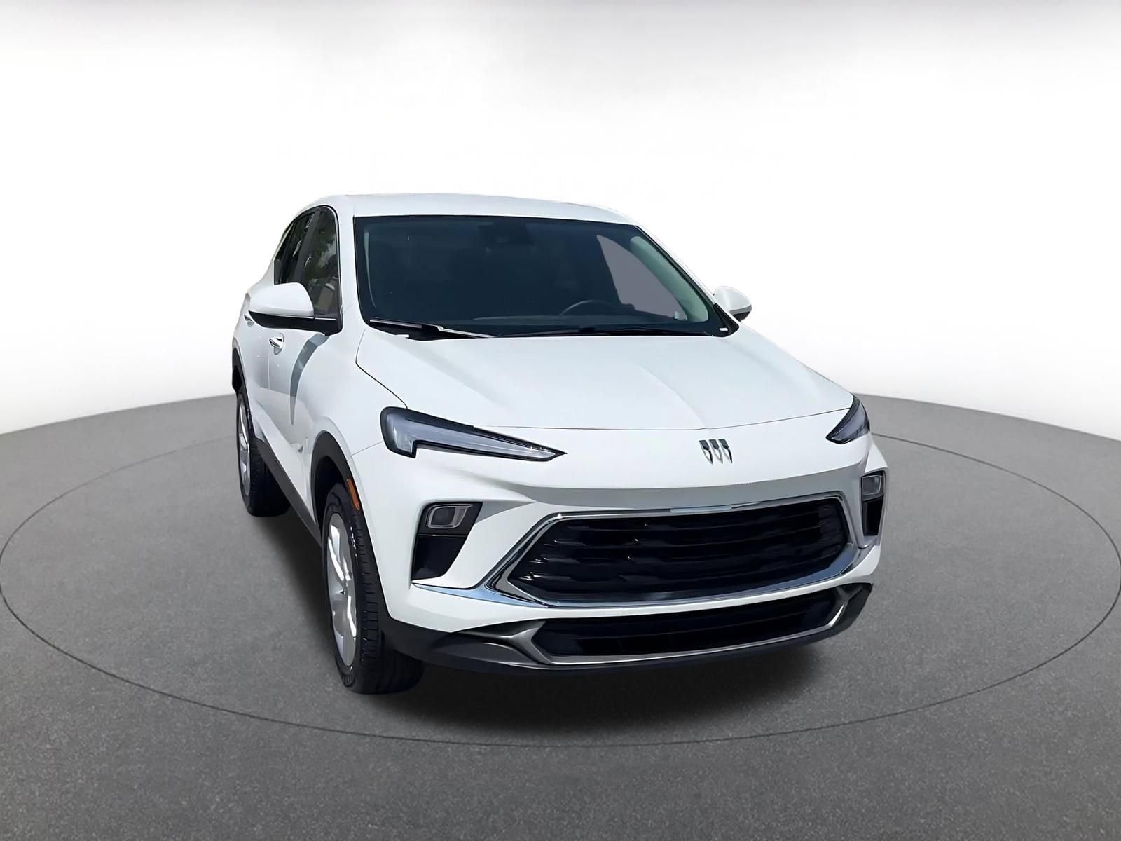 Thumbnail: 2025 Buick Encore GX - 3