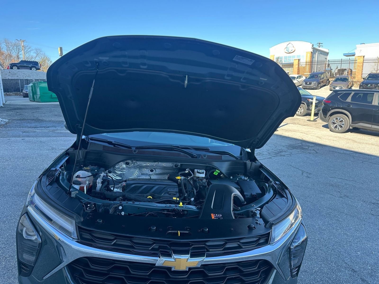 Thumbnail: 2025 Chevrolet Trax - 30