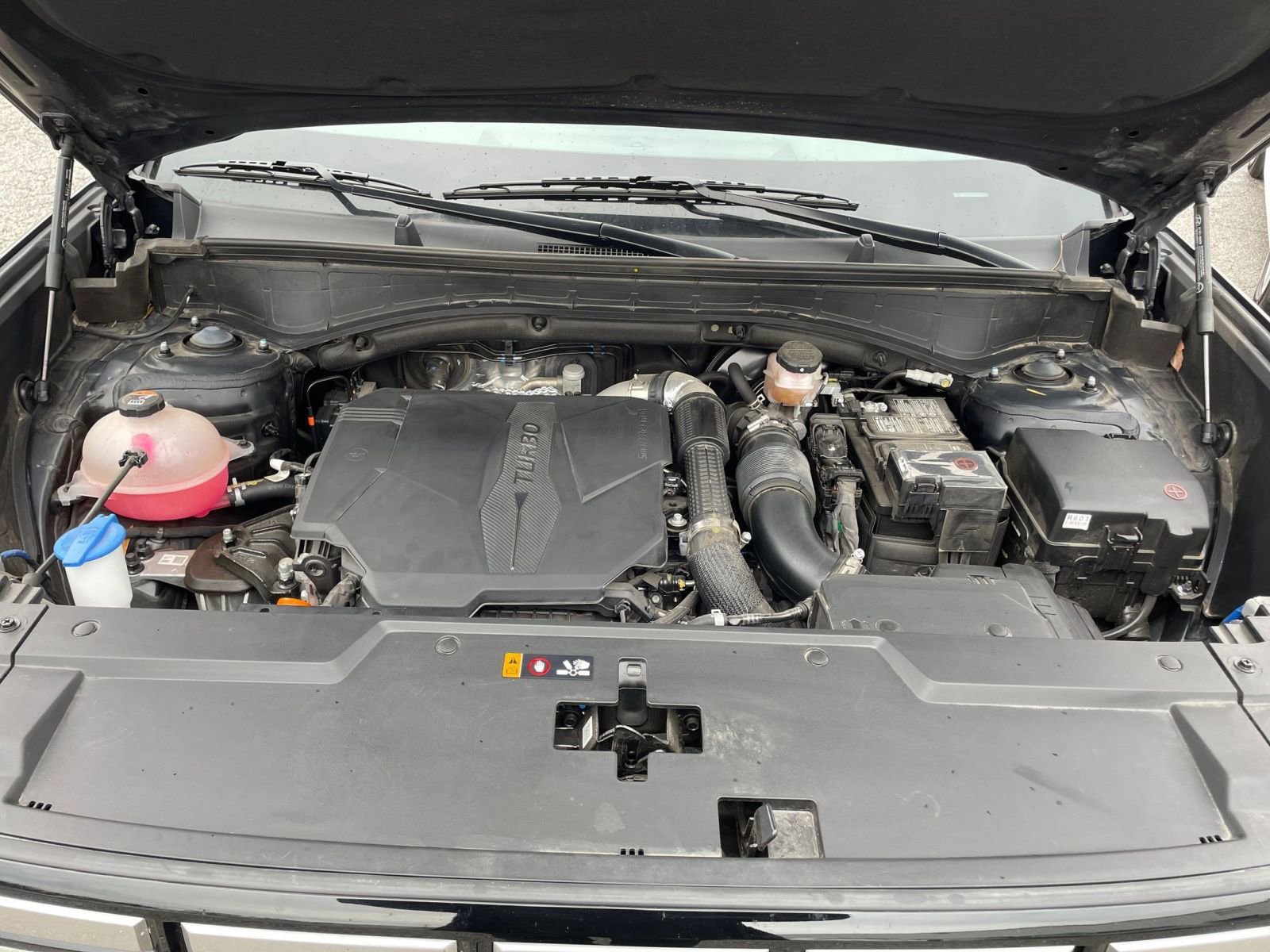 Thumbnail: 2025 Hyundai Santa Fe - 32