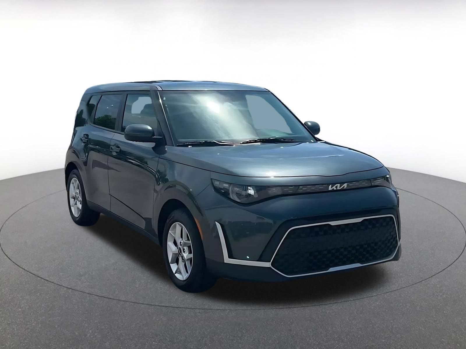 Thumbnail: 2025 Kia Soul - 3
