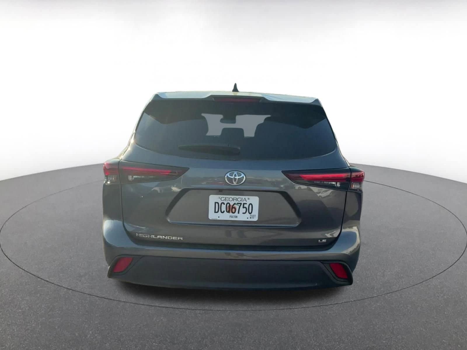 Thumbnail: 2025 Toyota Highlander - 12