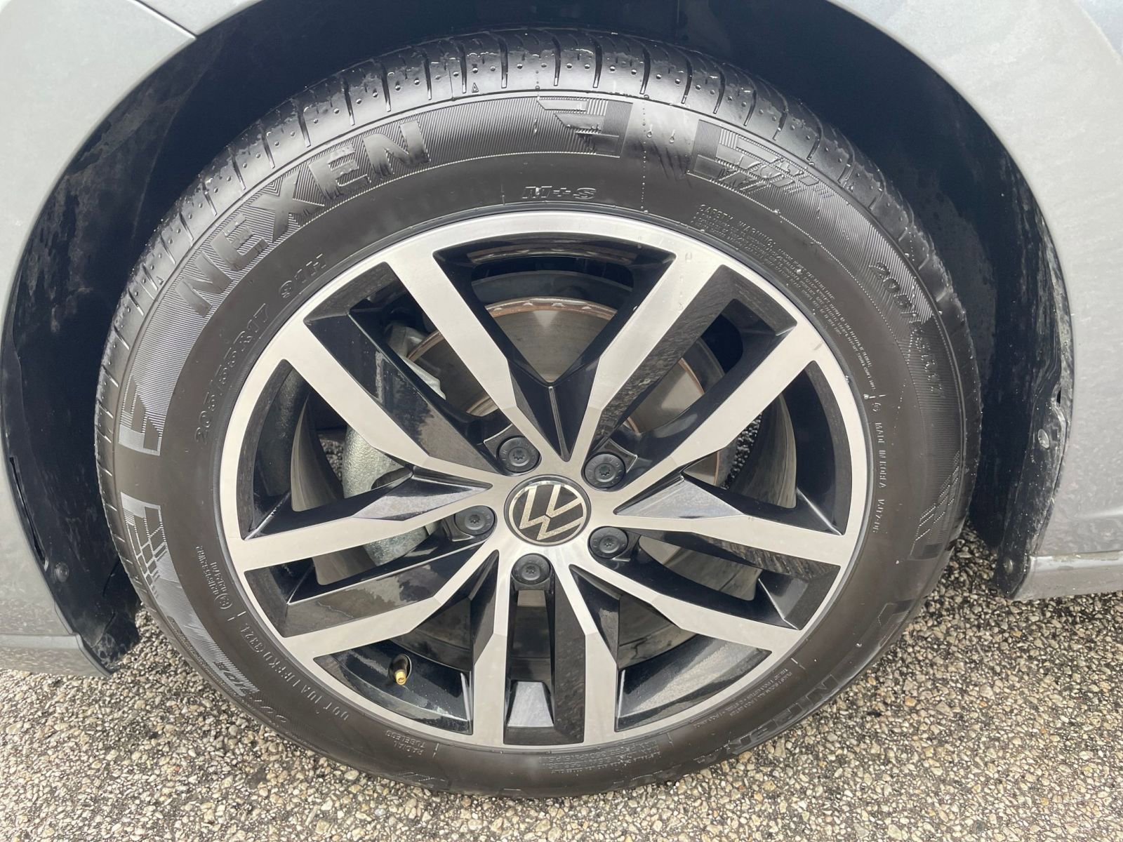 Thumbnail: 2025 Volkswagen Jetta - 30