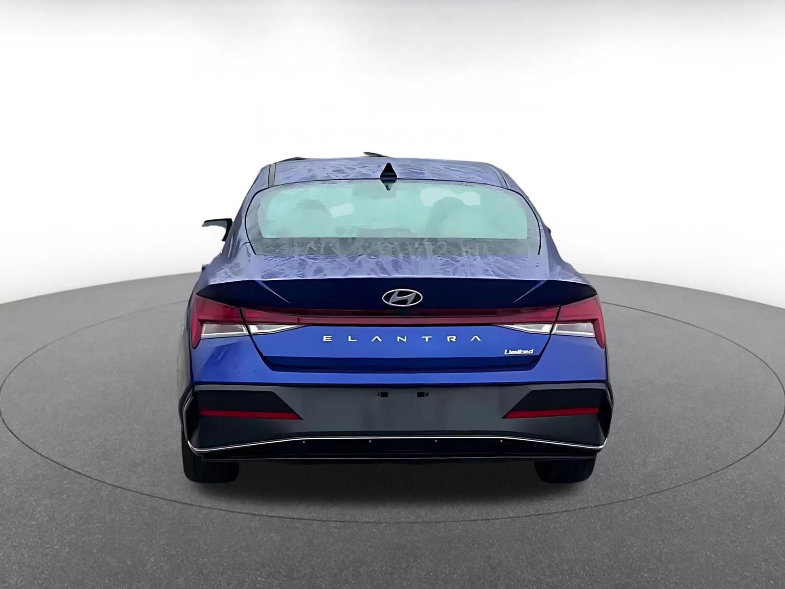 Thumbnail: 2025 Hyundai Elantra - 12