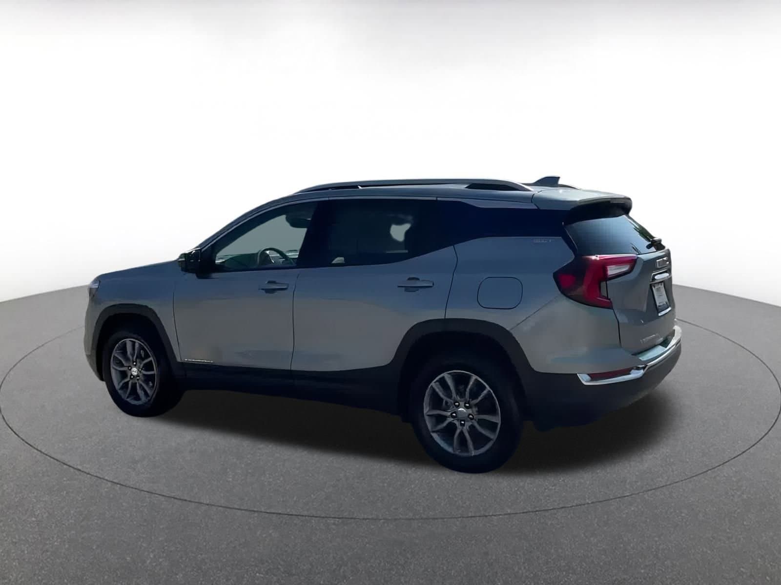 Thumbnail: 2024 GMC Terrain - 10