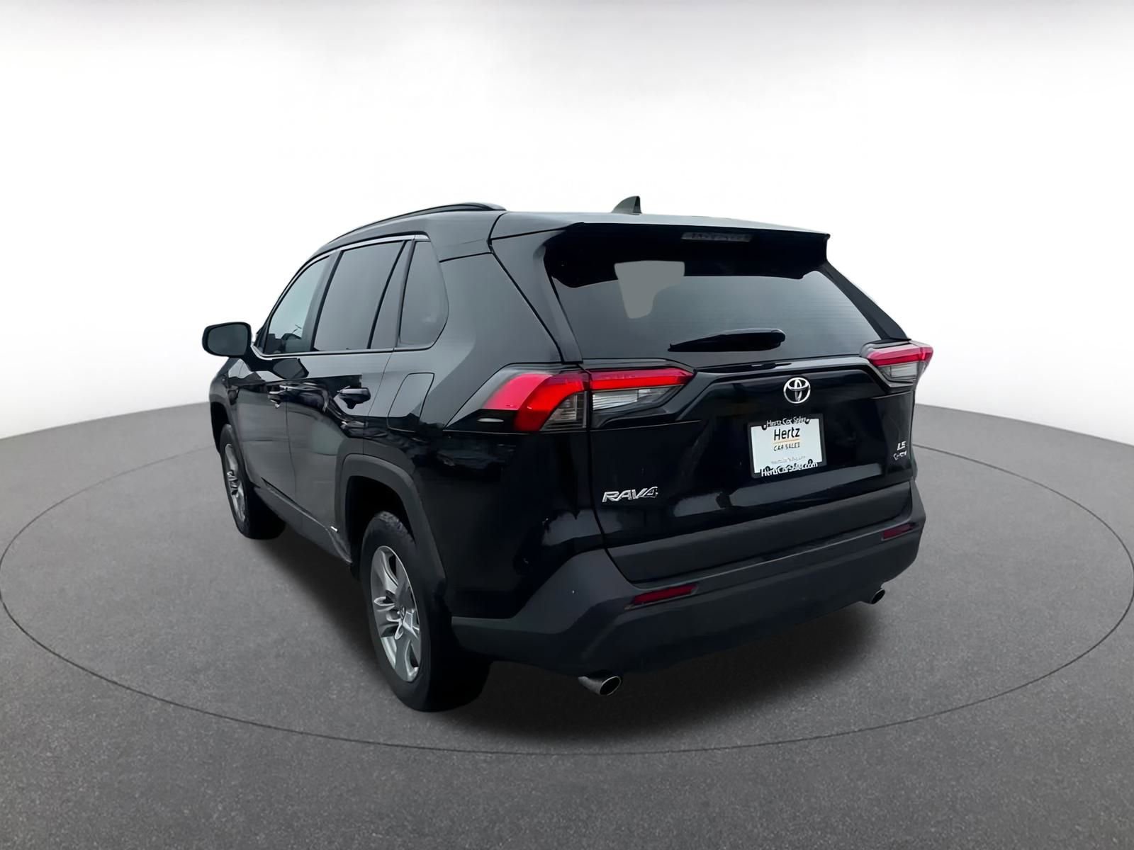 Thumbnail: 2025 Toyota RAV4 - 11