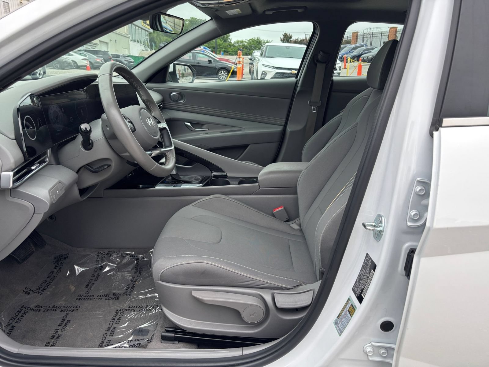 Thumbnail: 2025 Hyundai Elantra - 23