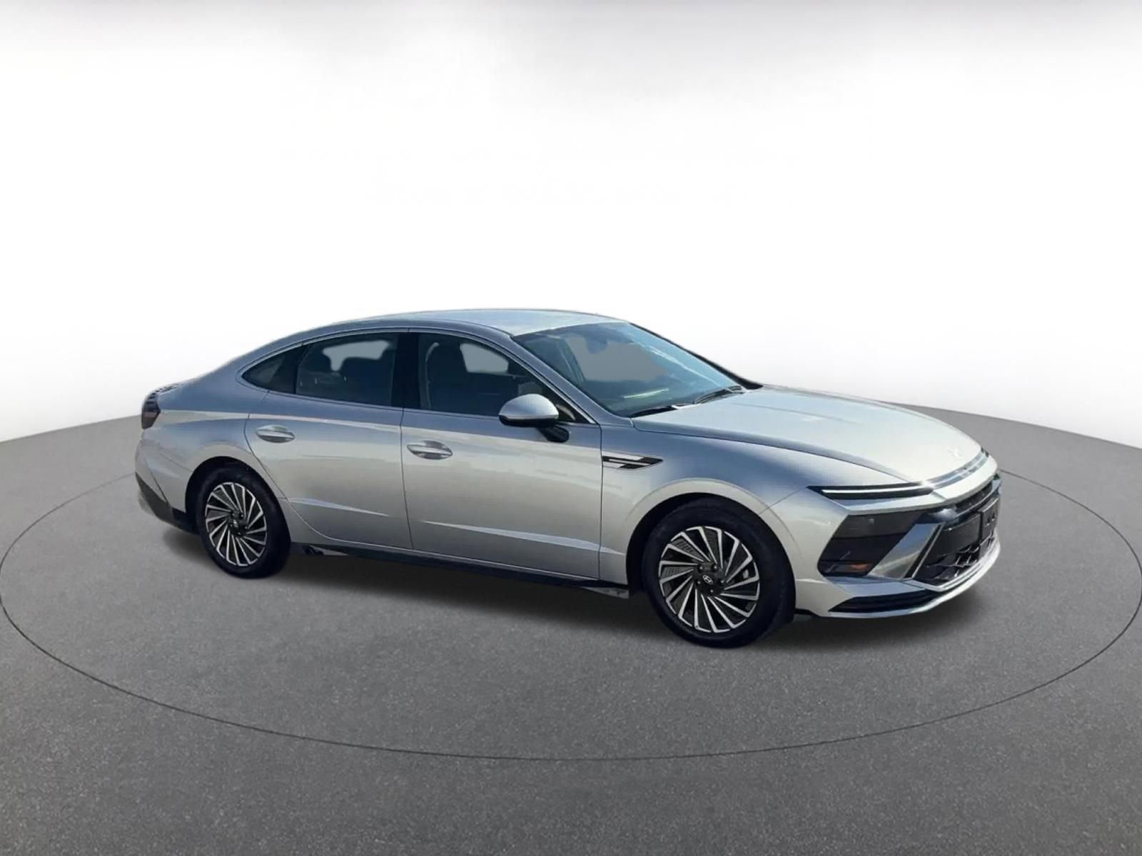 Thumbnail: 2025 Hyundai Sonata - 2