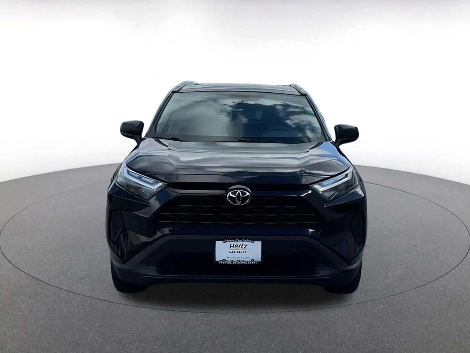 Thumbnail: 2025 Toyota RAV4 - 11