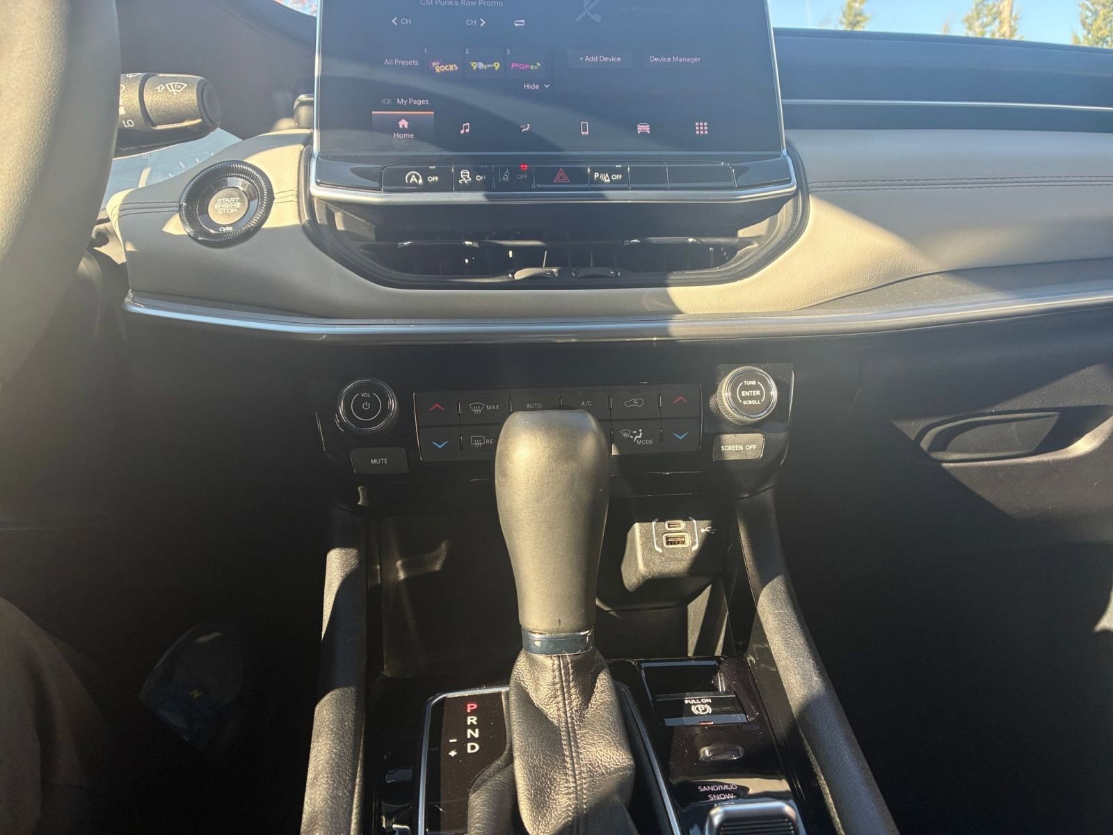 Thumbnail: 2025 Jeep Compass - 17