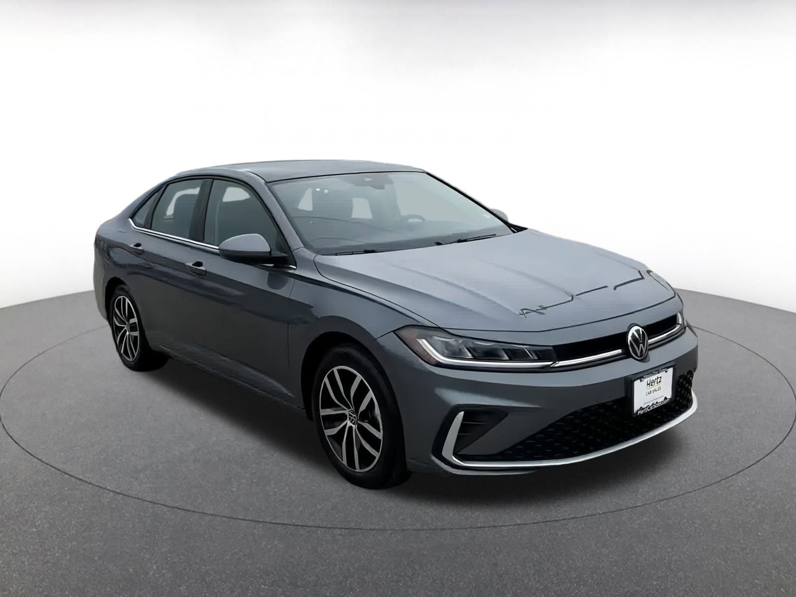 Thumbnail: 2025 Volkswagen Jetta - 3