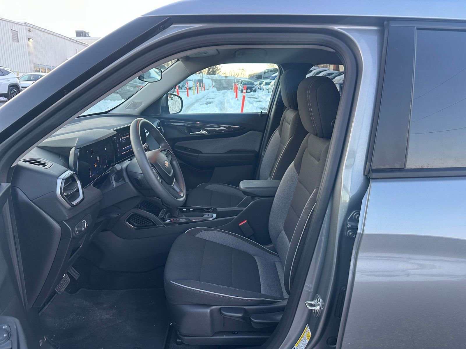 Thumbnail: 2025 Chevrolet TrailBlazer - 25