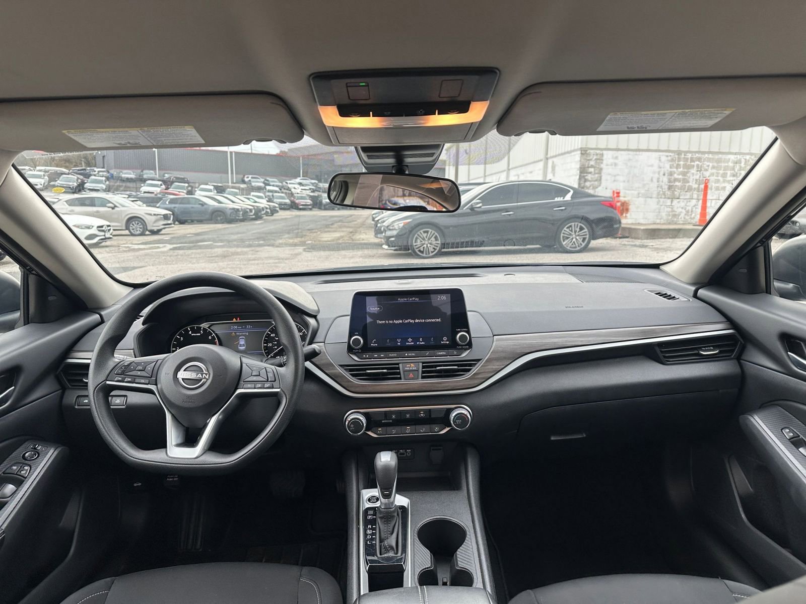 Thumbnail: 2025 Nissan Altima - 31