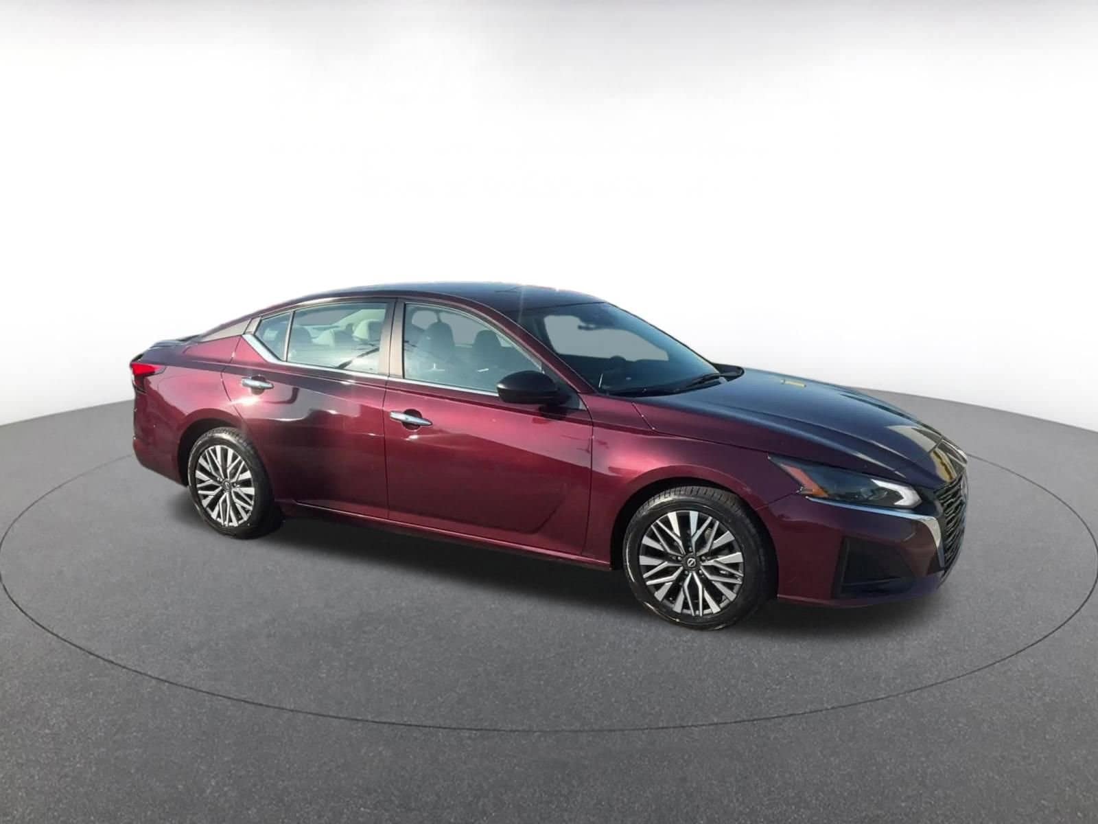 Thumbnail: 2025 Nissan Altima - 2