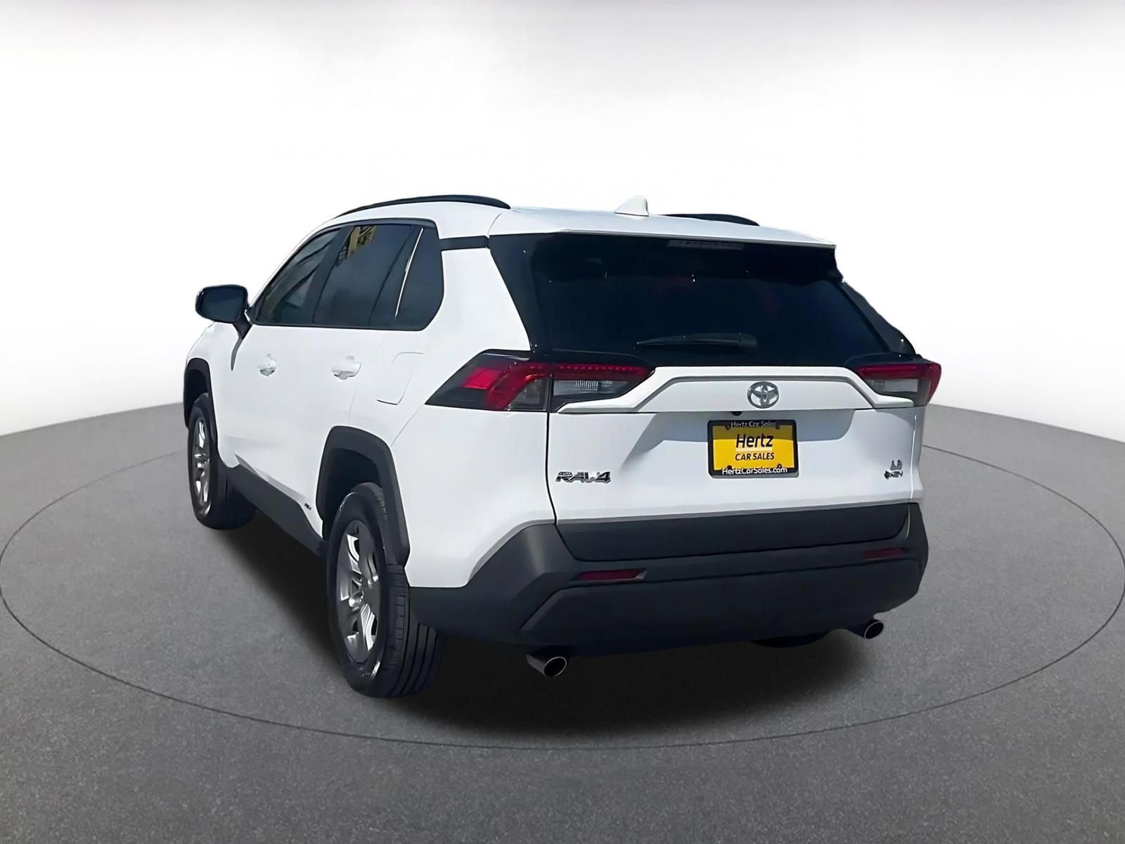 Thumbnail: 2025 Toyota RAV4 - 11