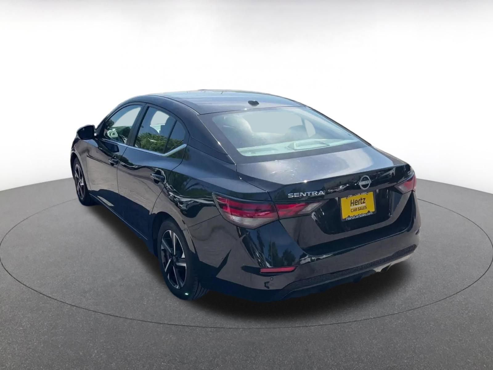 Thumbnail: 2024 Nissan Sentra - 11
