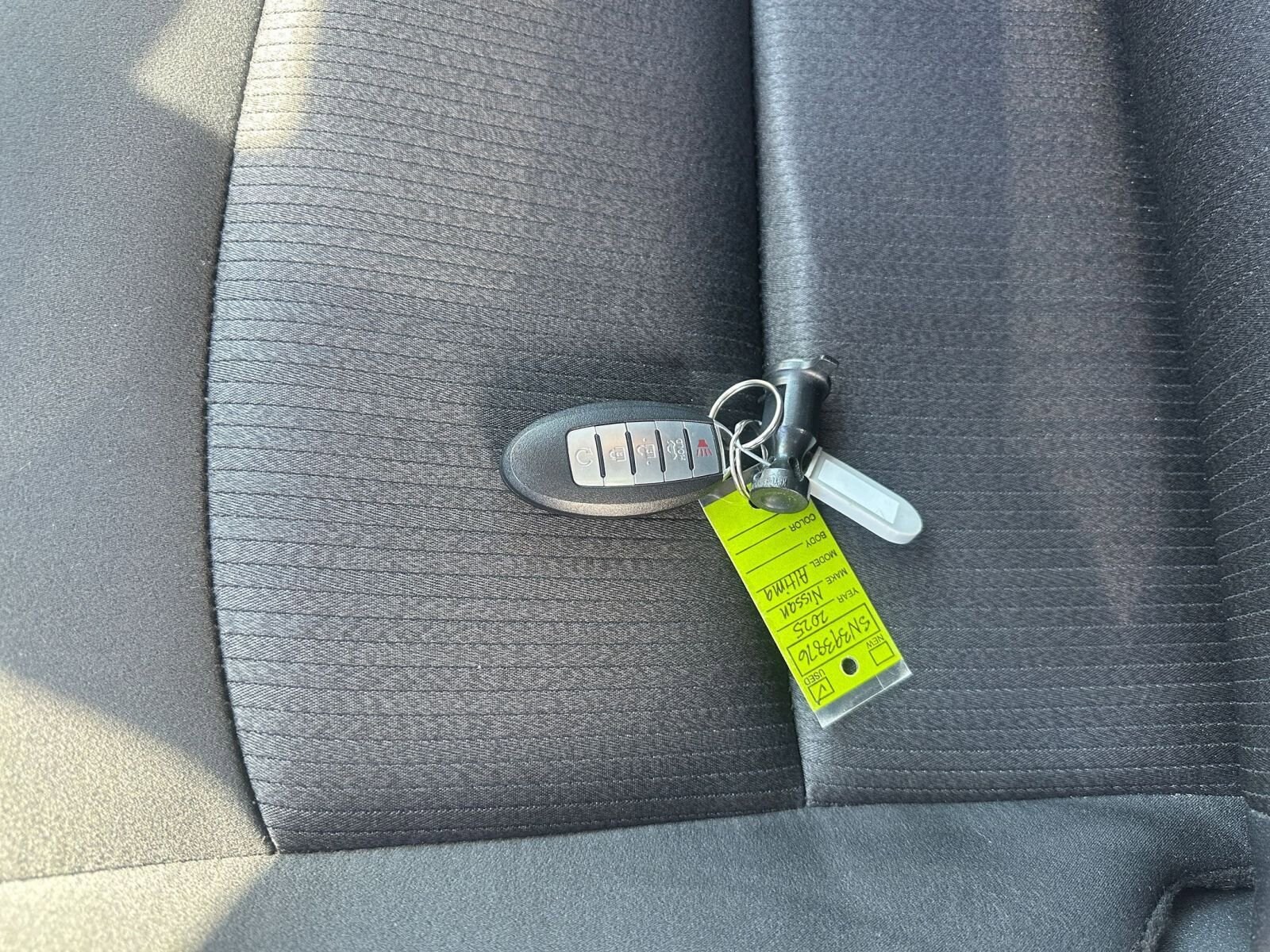 Thumbnail: 2025 Nissan Altima - 24