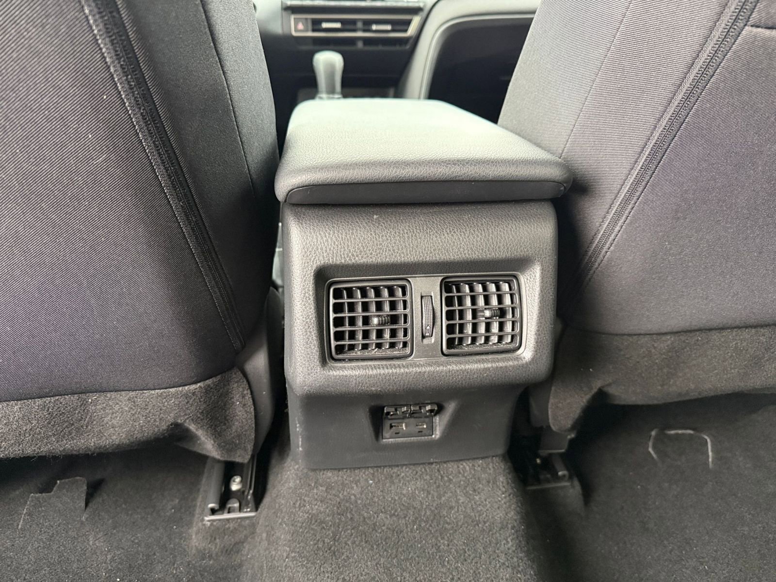 Thumbnail: 2025 Toyota Camry - 23