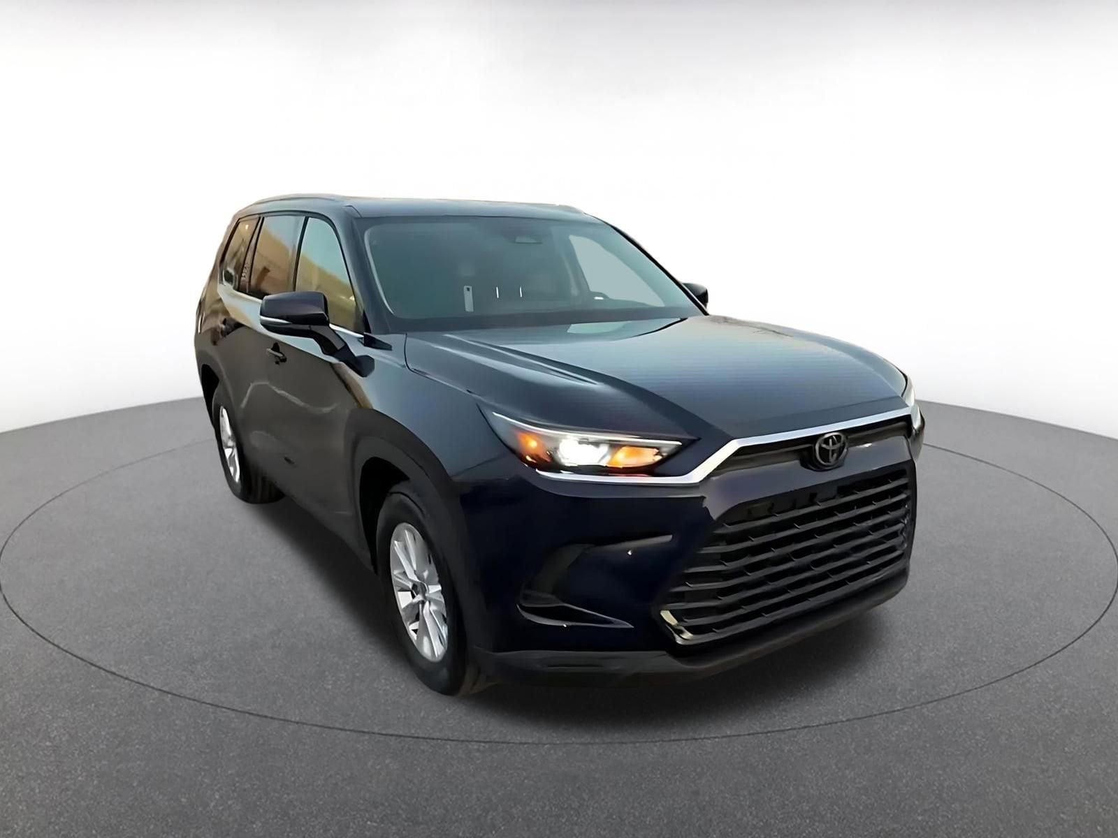 Thumbnail: 2025 Toyota Grand Highlander - 3