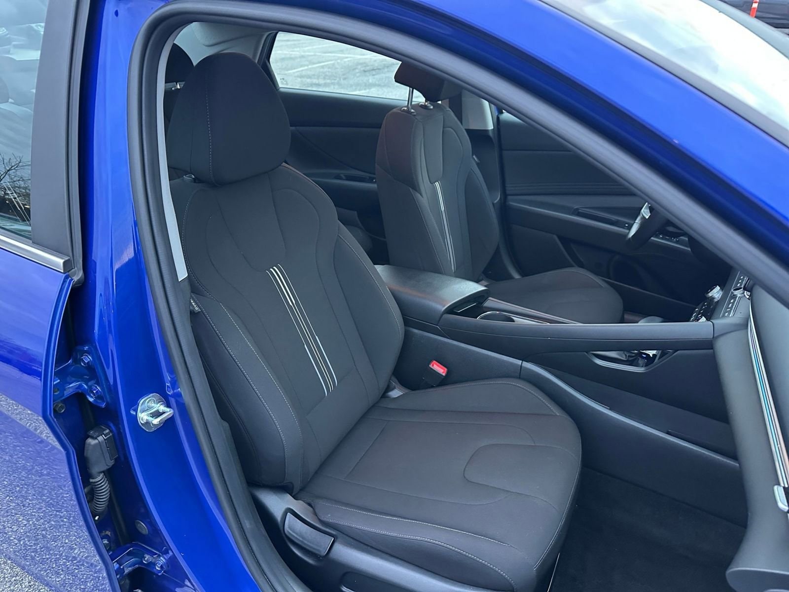 Thumbnail: 2025 Hyundai Elantra - 34