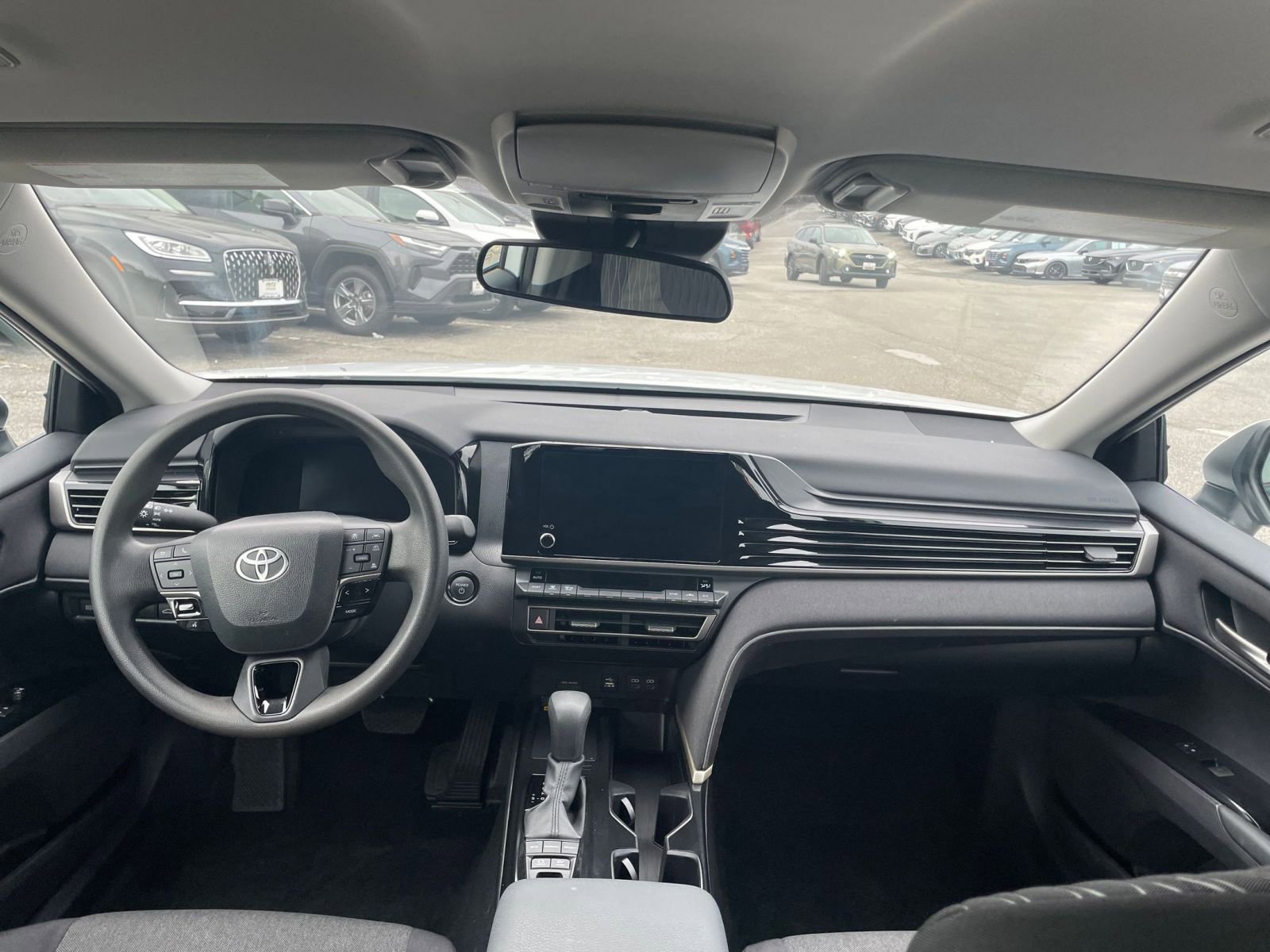 Thumbnail: 2025 Toyota Camry - 32