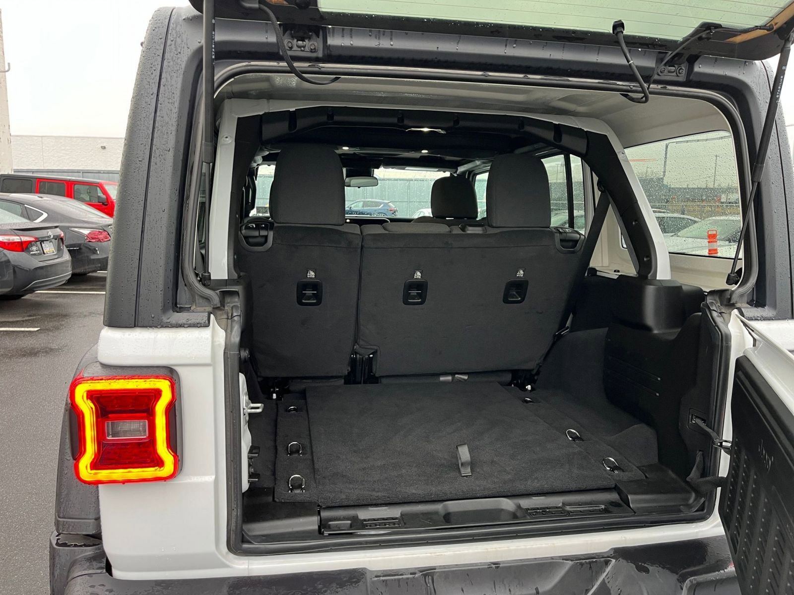 Thumbnail: 2025 Jeep Wrangler - 30