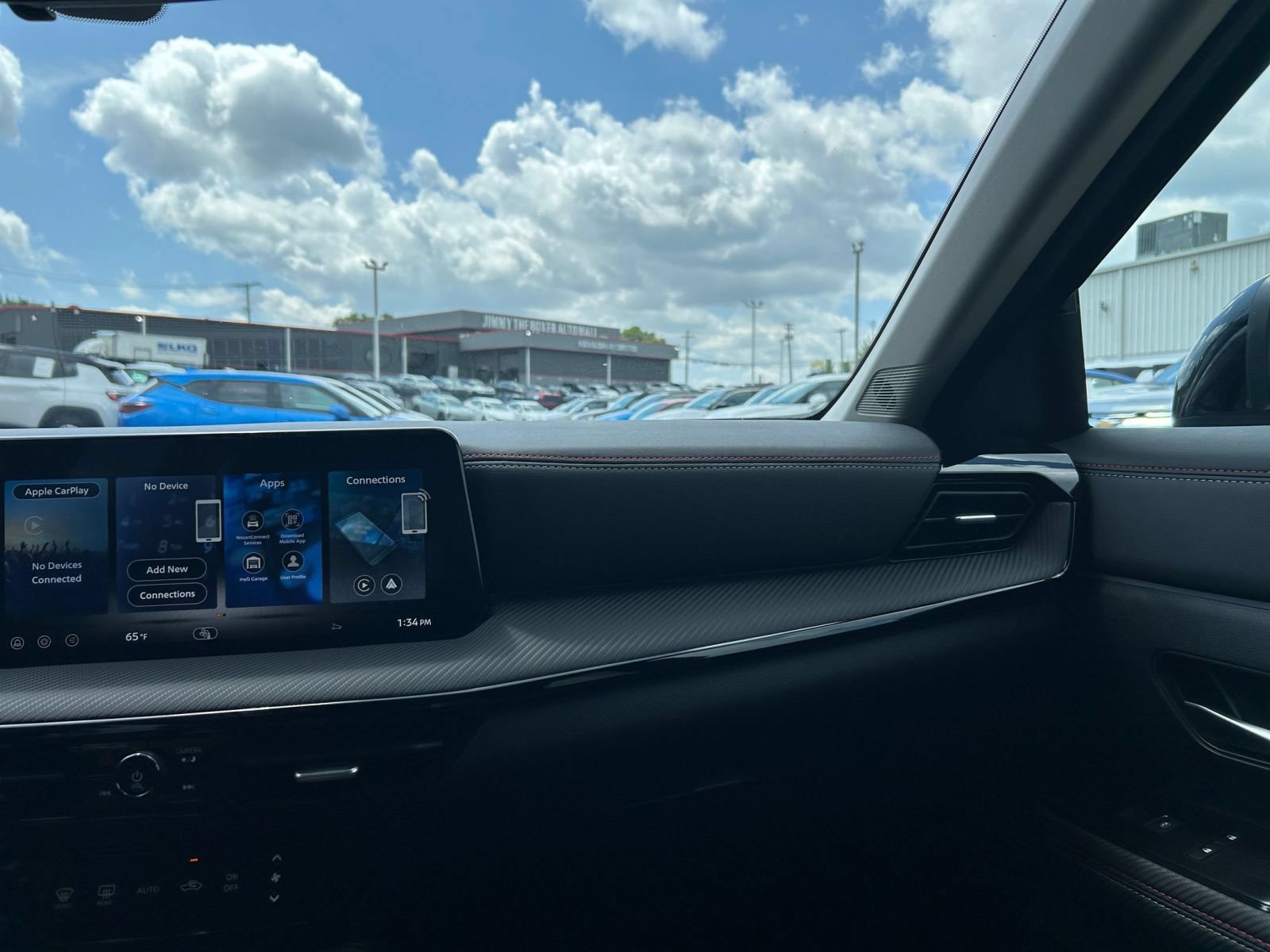 Thumbnail: 2026 Nissan Kicks - 25