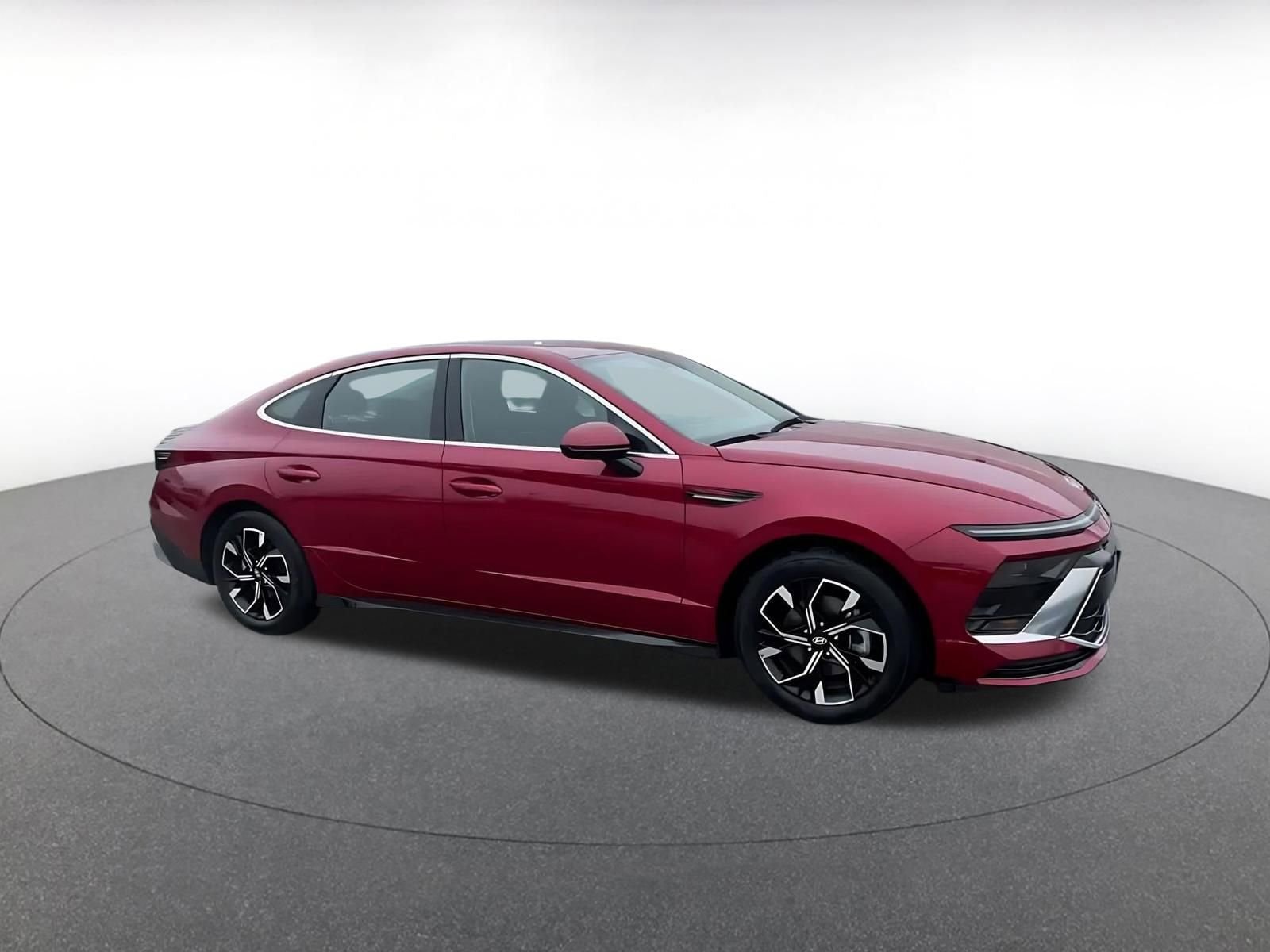 Thumbnail: 2025 Hyundai Sonata - 2