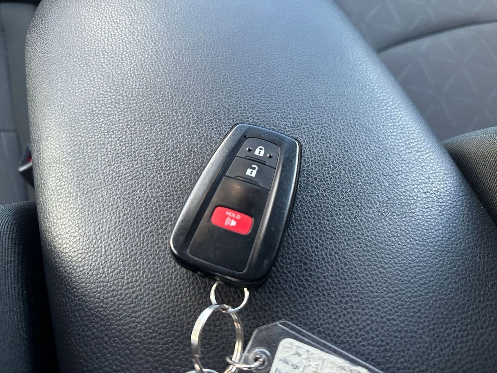 Thumbnail: 2025 Toyota RAV4 - 22