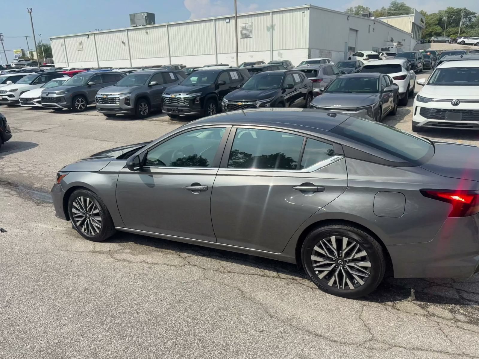 Thumbnail: 2026 Nissan Altima - 9