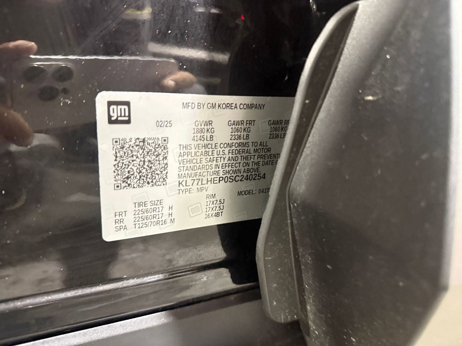 Thumbnail: 2025 Chevrolet Trax - 28