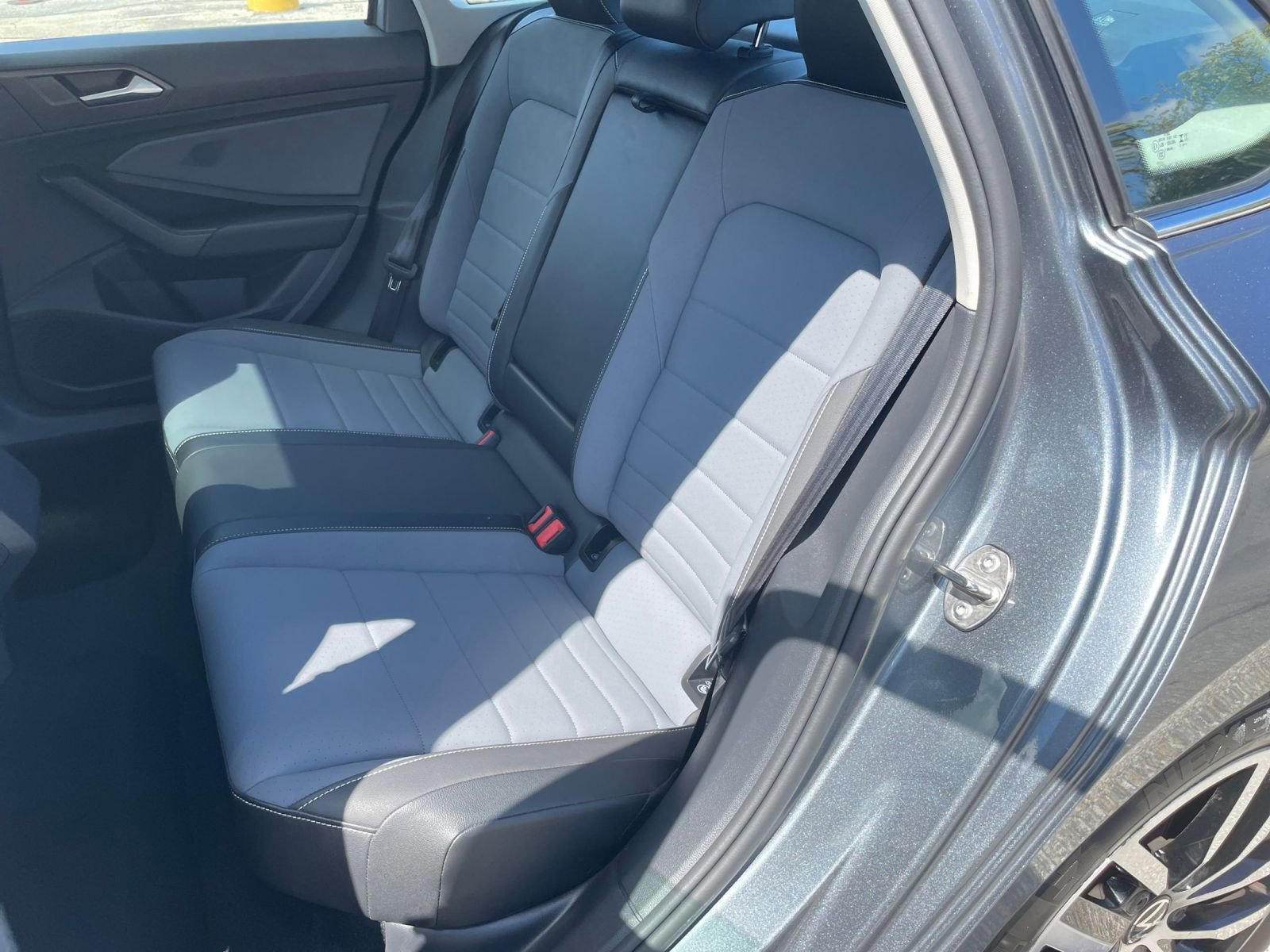 Thumbnail: 2025 Volkswagen Jetta - 24