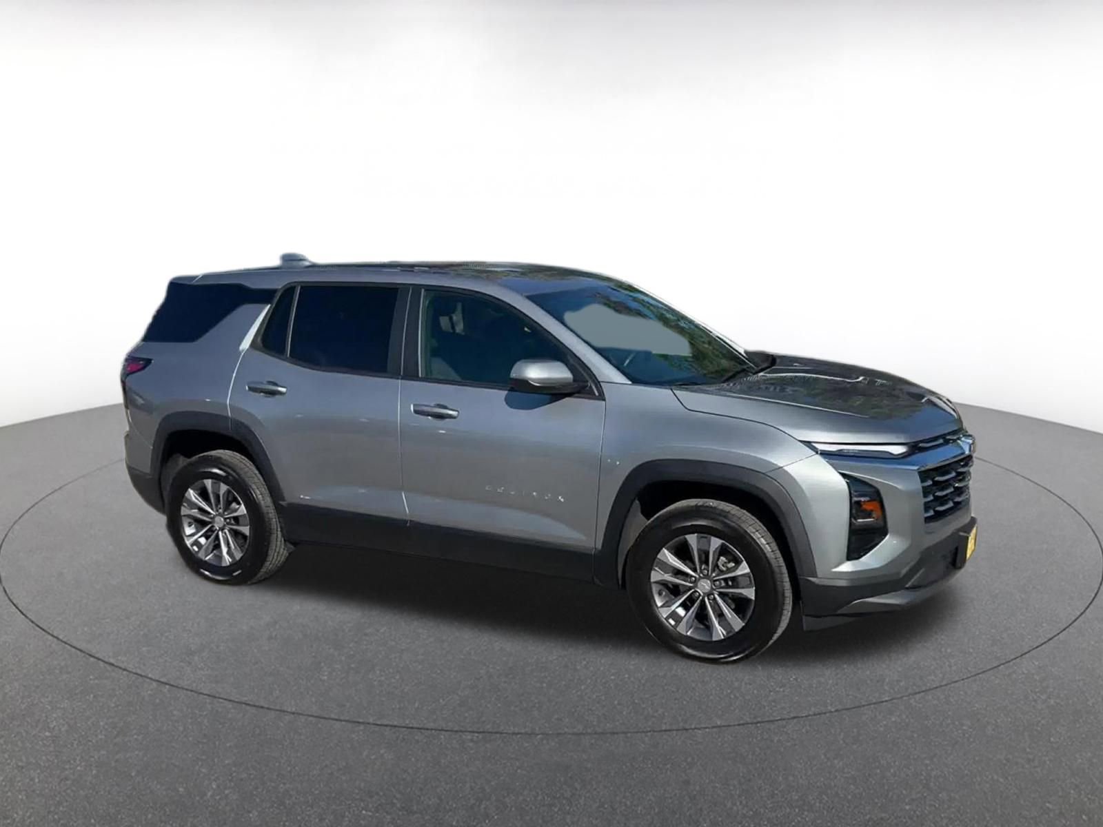Thumbnail: 2025 Chevrolet Equinox - 2