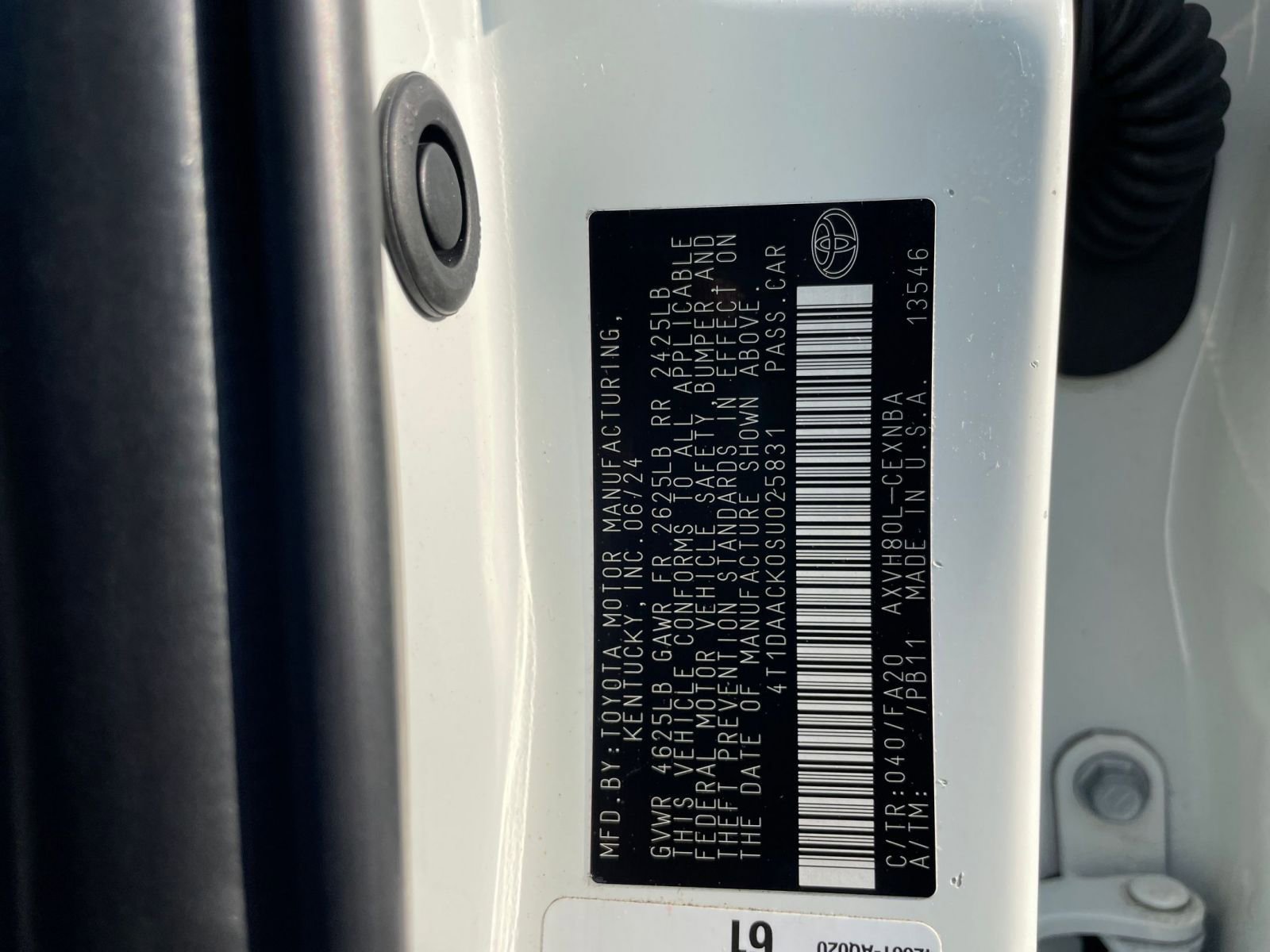 Thumbnail: 2025 Toyota Camry - 28