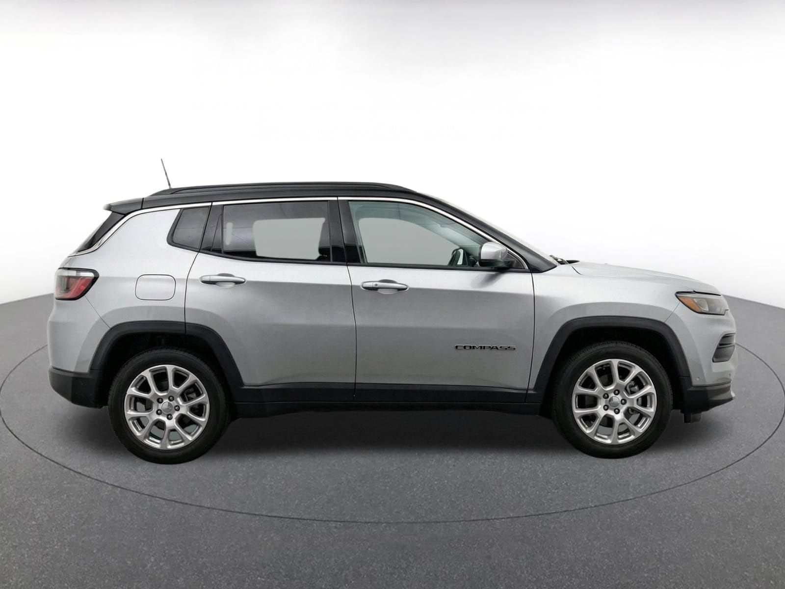 Thumbnail: 2025 Jeep Compass - 14