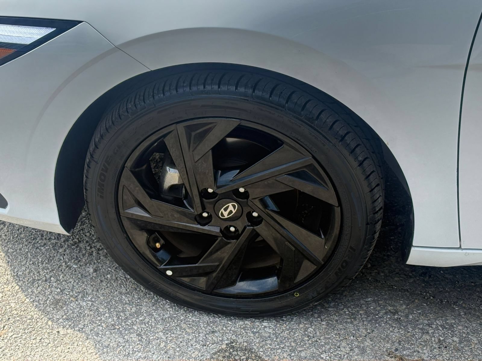 Thumbnail: 2026 Hyundai Elantra - 24