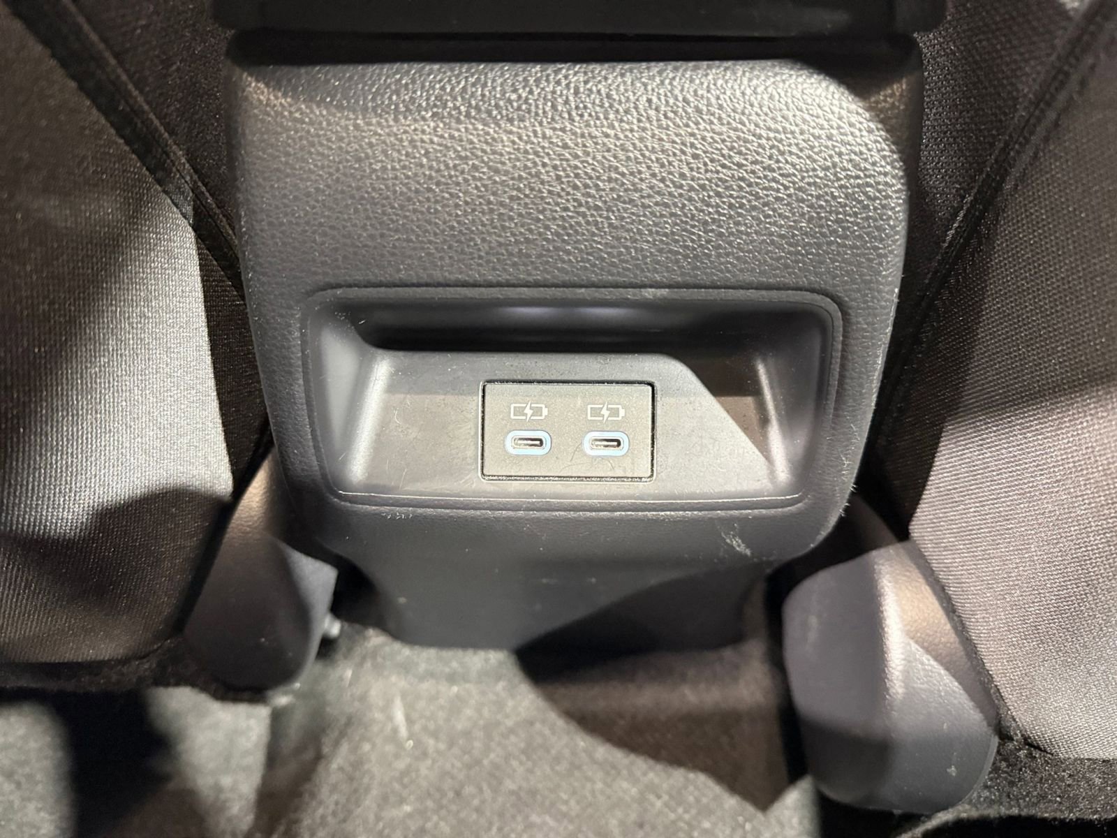 Thumbnail: 2025 Toyota Corolla - 23