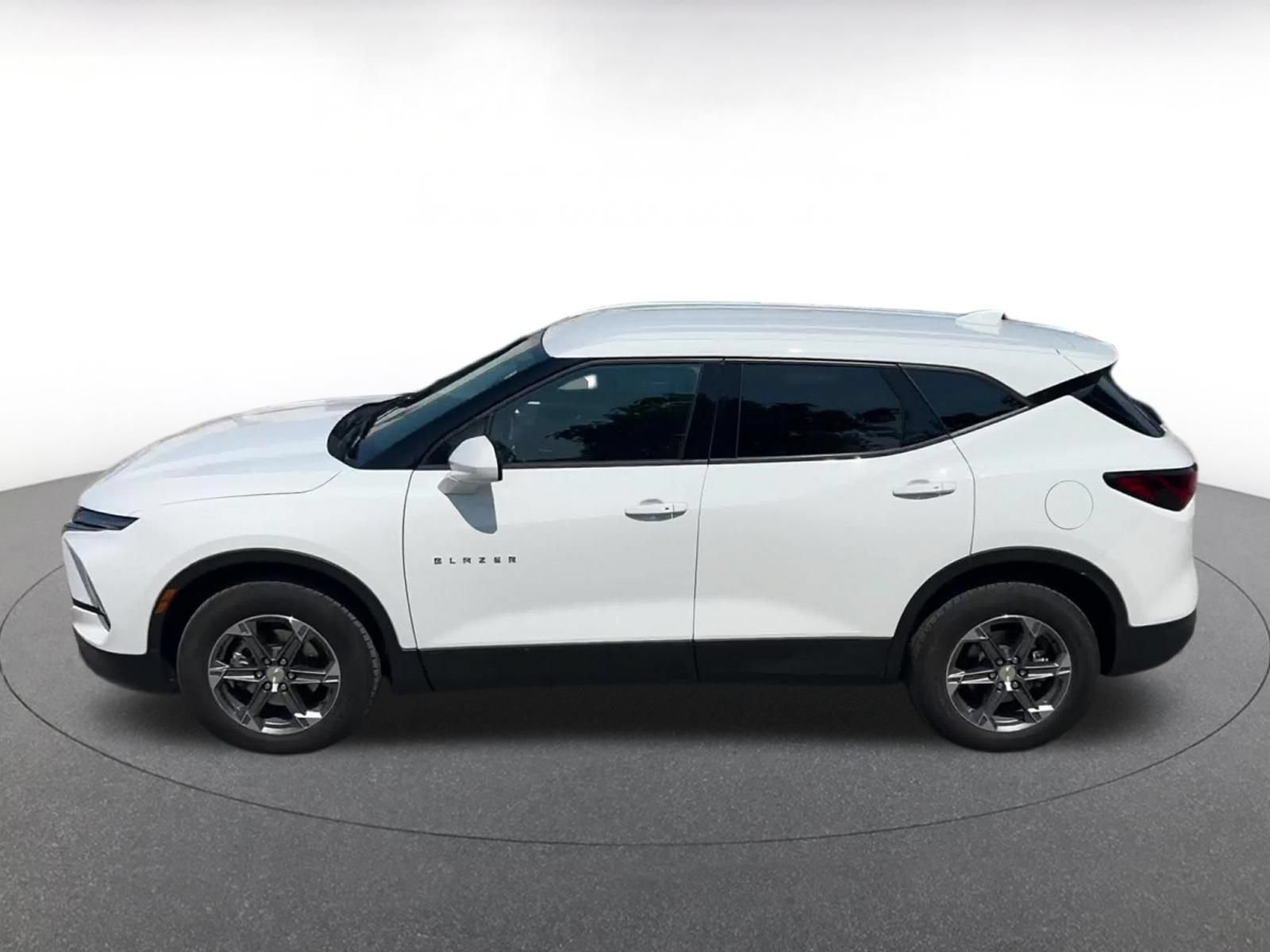 Thumbnail: 2025 Chevrolet Blazer - 9