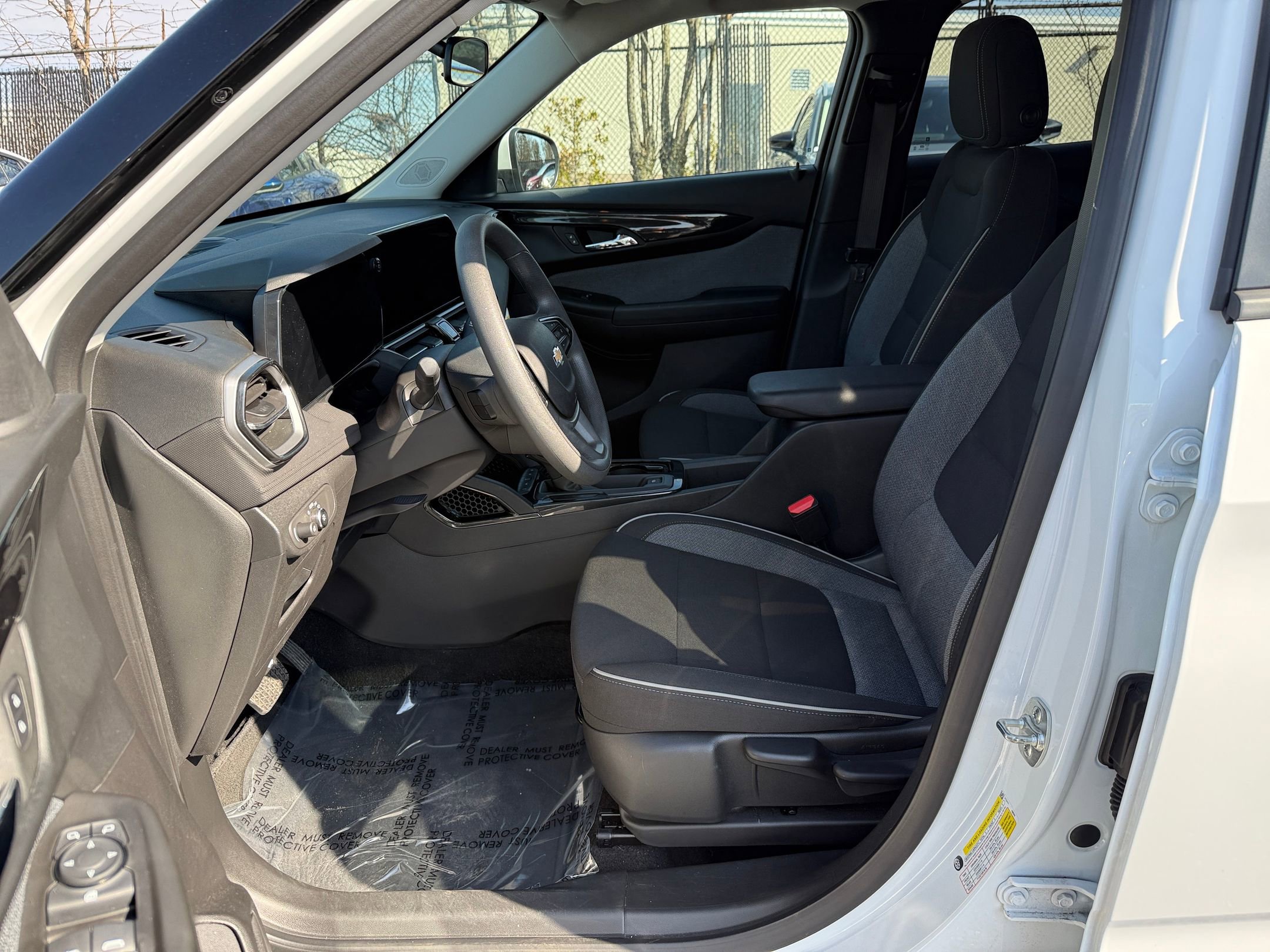 Thumbnail: 2025 Chevrolet TrailBlazer - 28