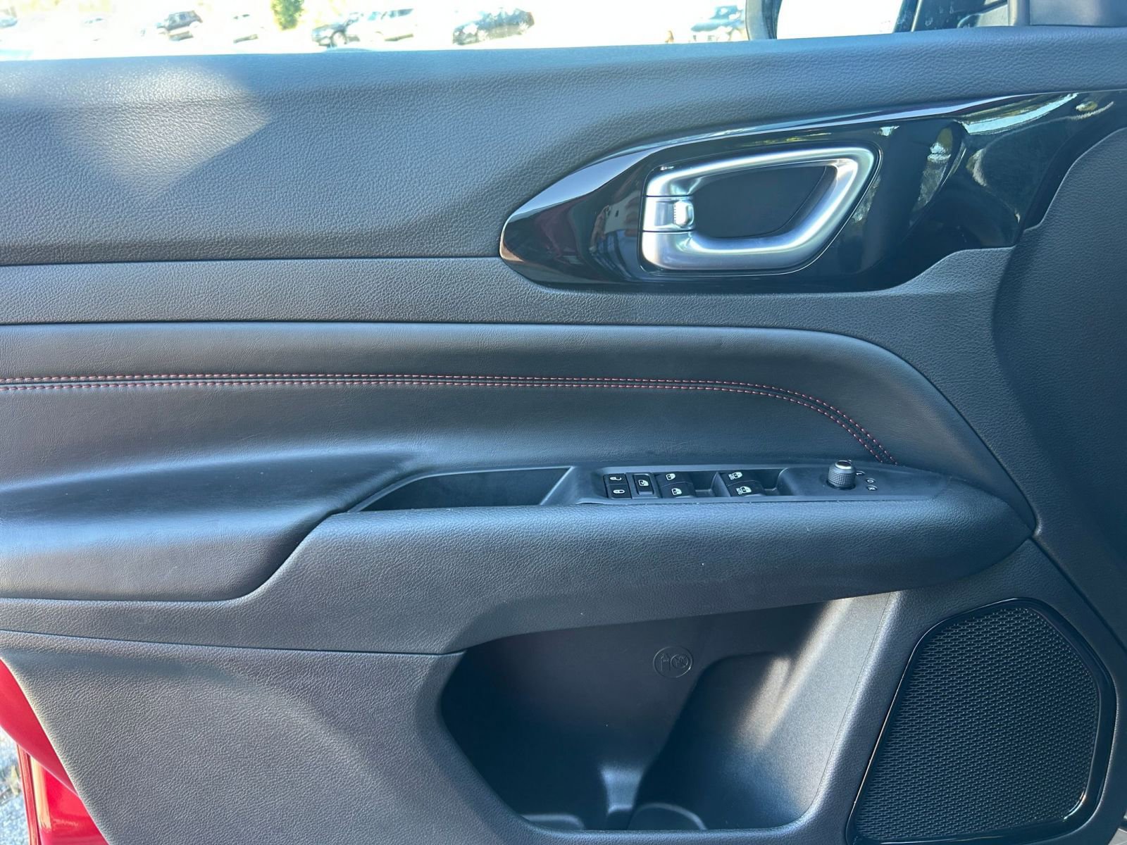 Thumbnail: 2025 Jeep Compass - 20