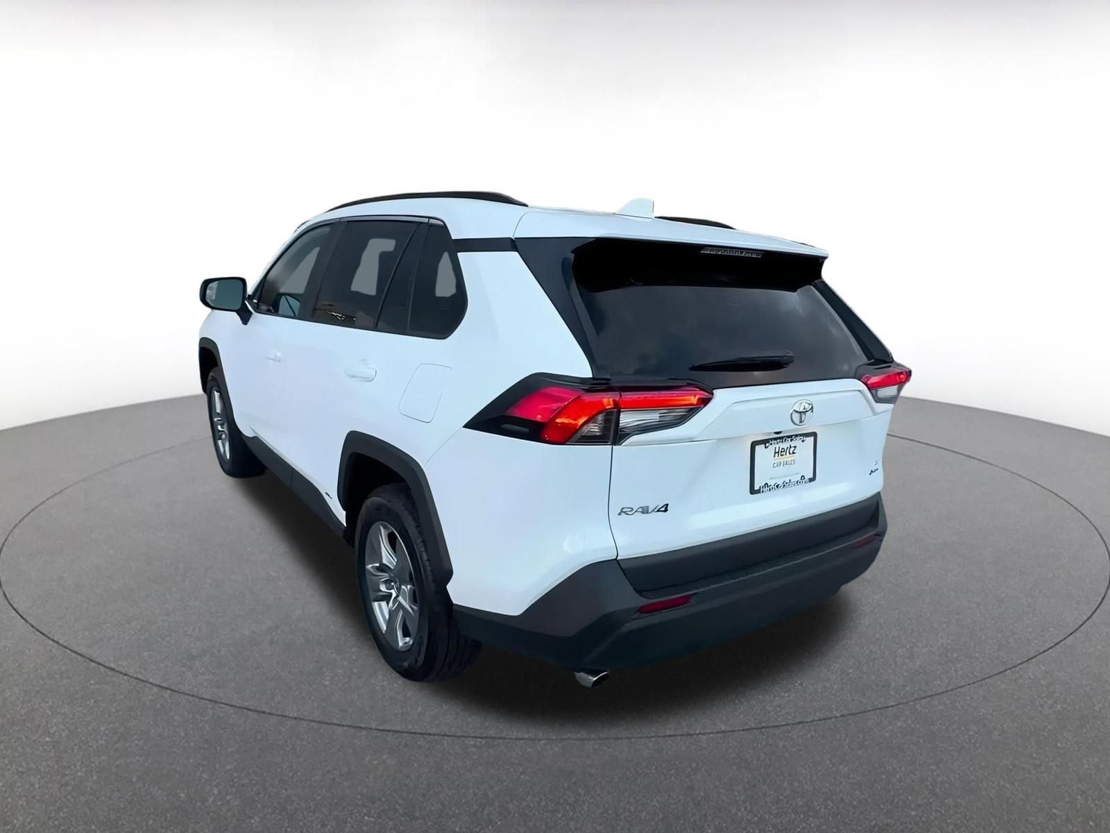 Thumbnail: 2025 Toyota RAV4 - 11