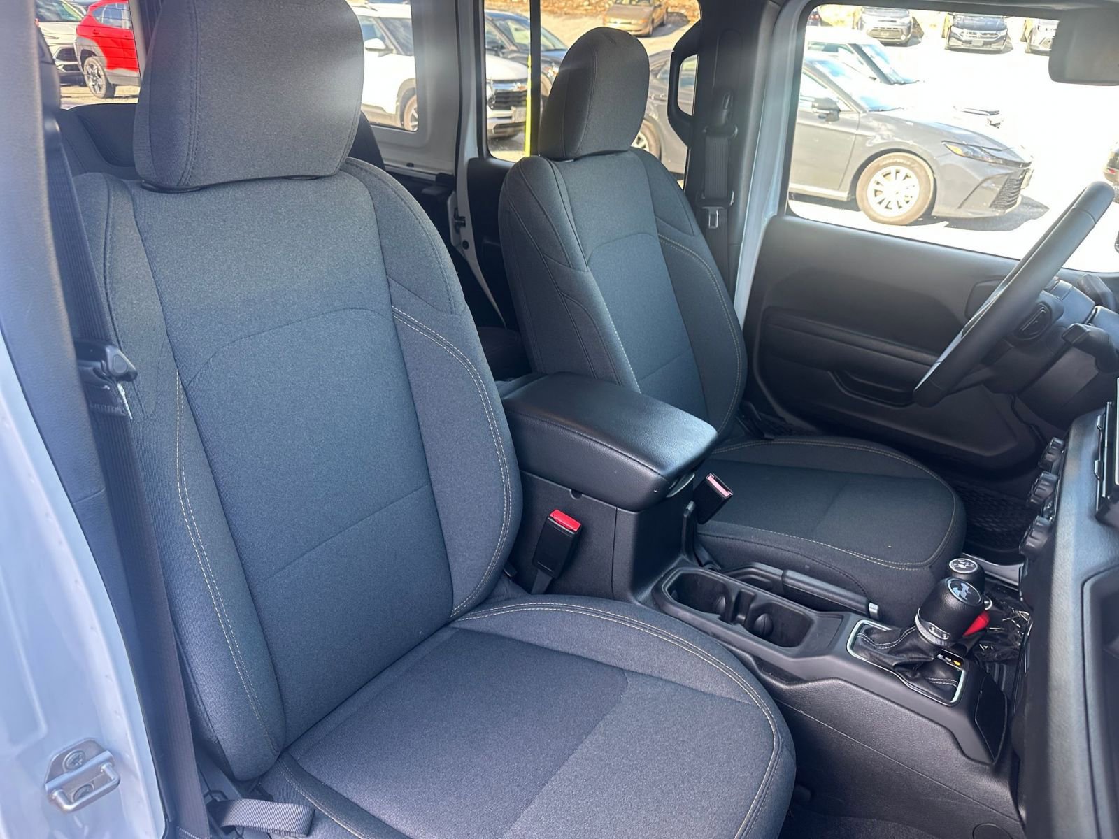 Thumbnail: 2025 Jeep Wrangler - 35