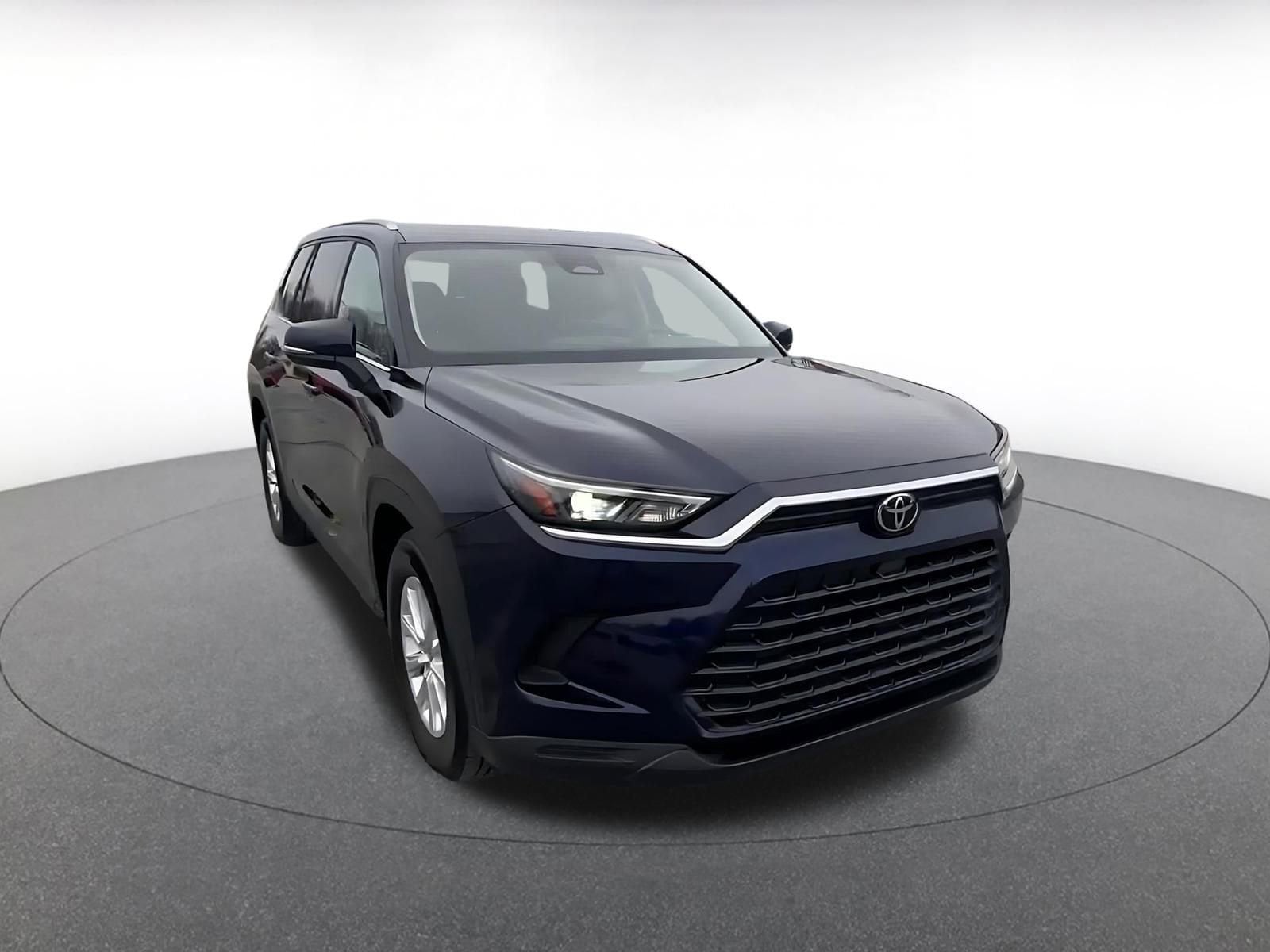 Thumbnail: 2025 Toyota Grand Highlander - 3