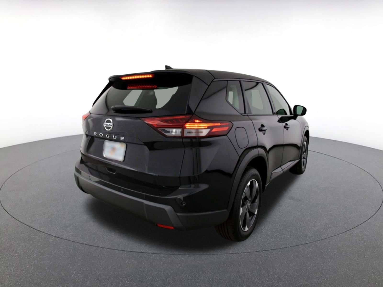 Thumbnail: 2025 Nissan Rogue - 9