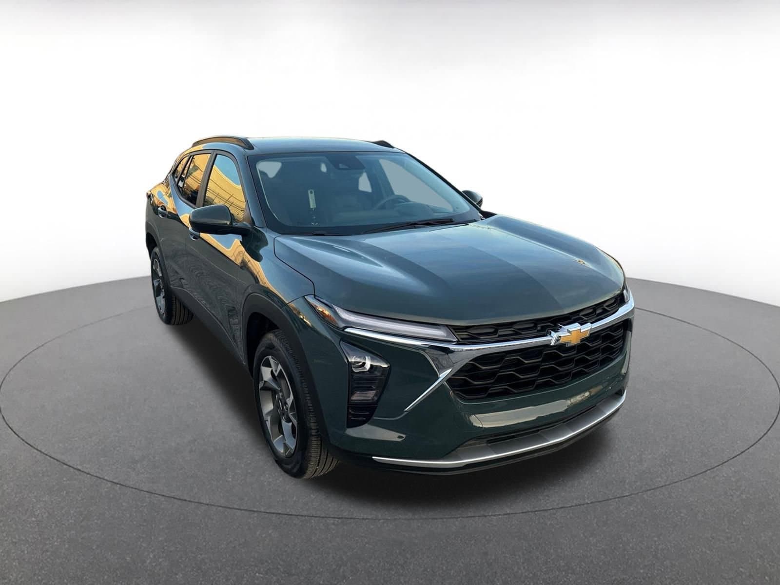 Thumbnail: 2025 Chevrolet Trax - 1