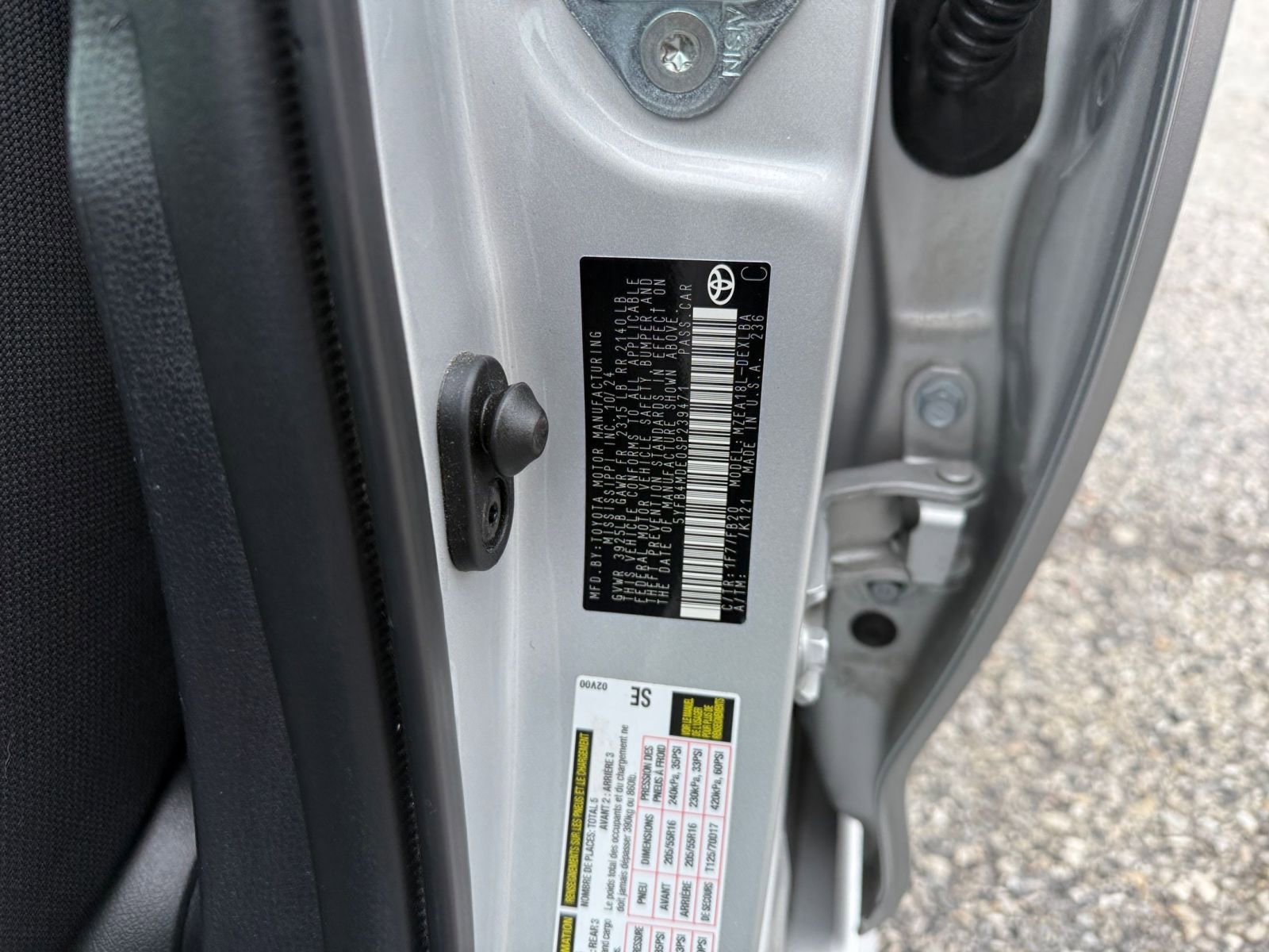 Thumbnail: 2025 Toyota Corolla - 29